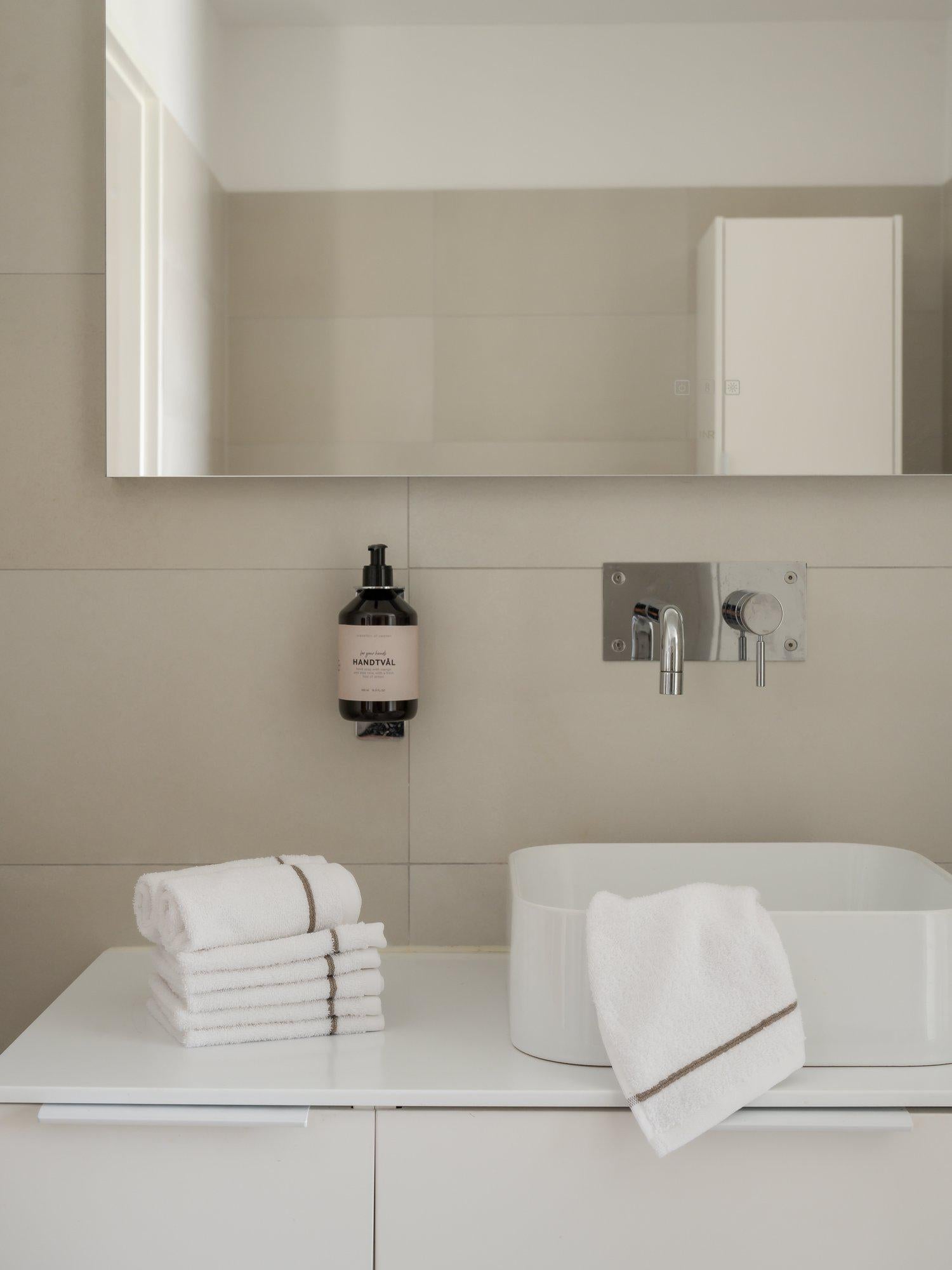 Svanefors Carlton Handduk Vit 30x30cm