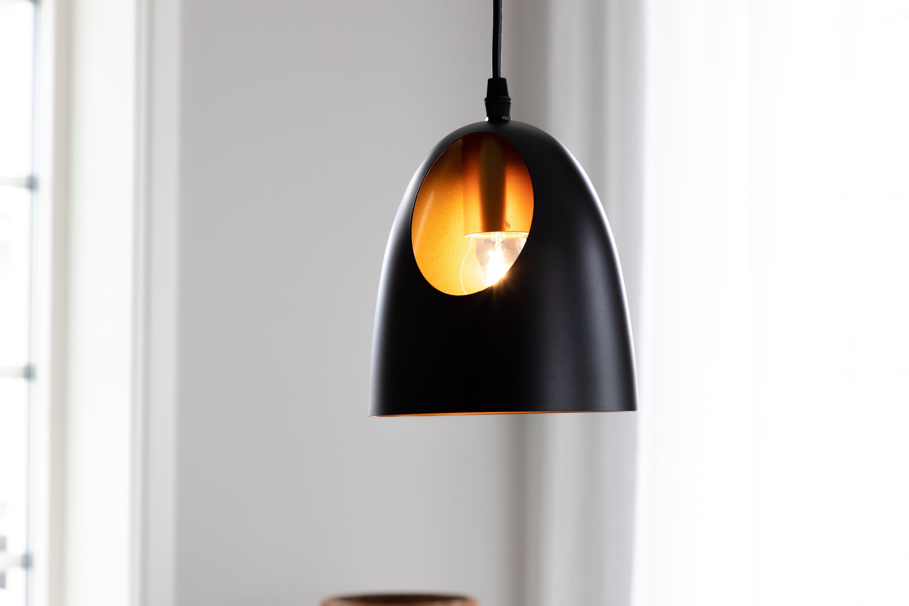 Venture Home Elda Pendel Svart/koppar ø16 cm