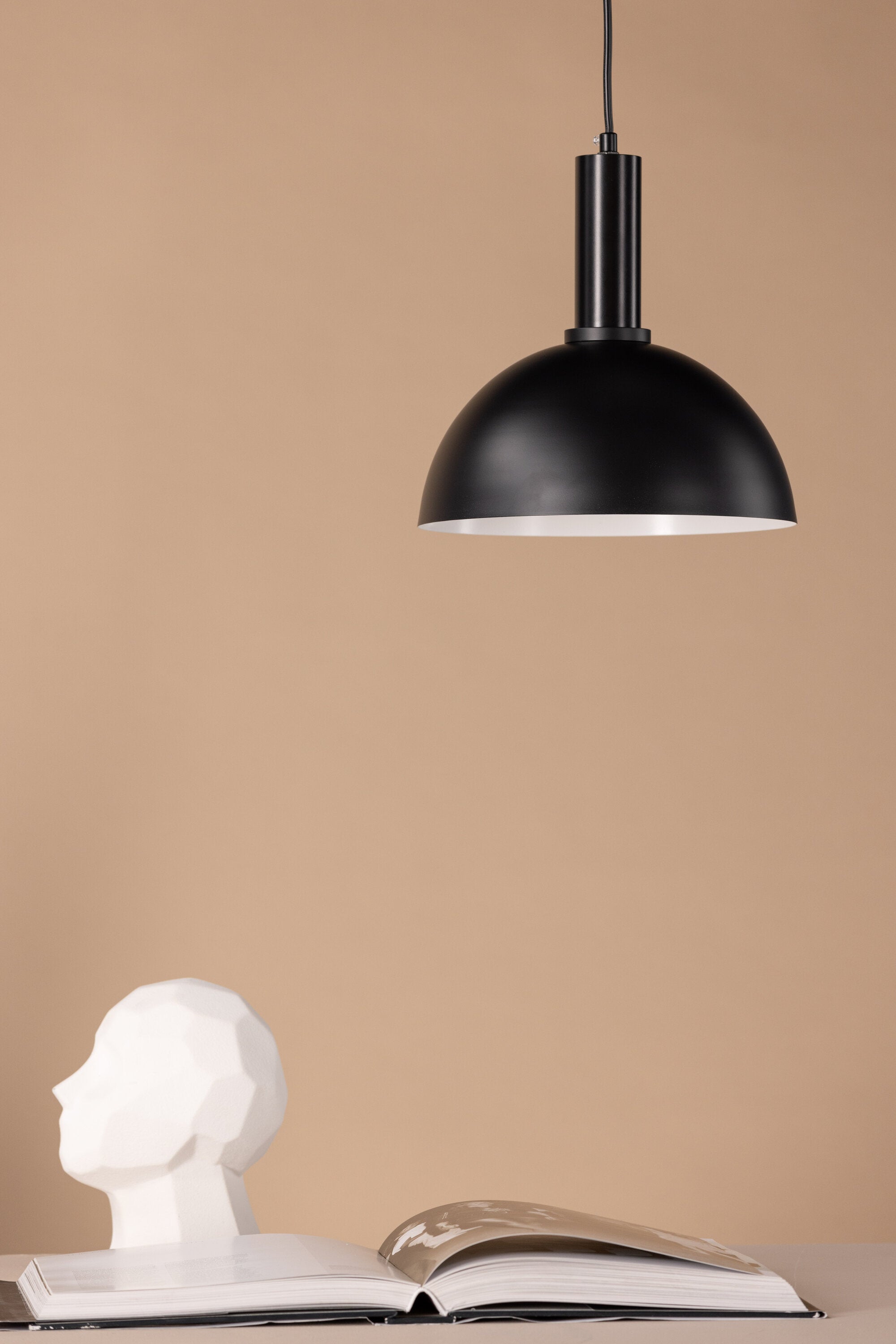 Venture Home Narbonne Pendel Svart