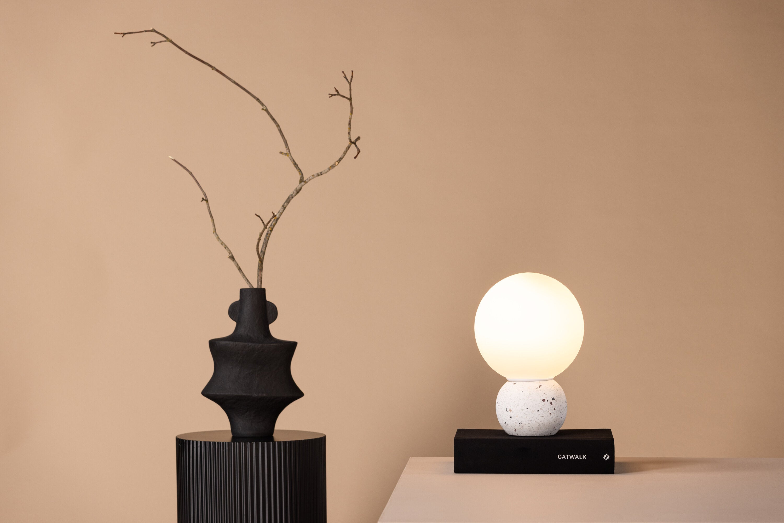 Venture Home Metz Bordslampa Vit