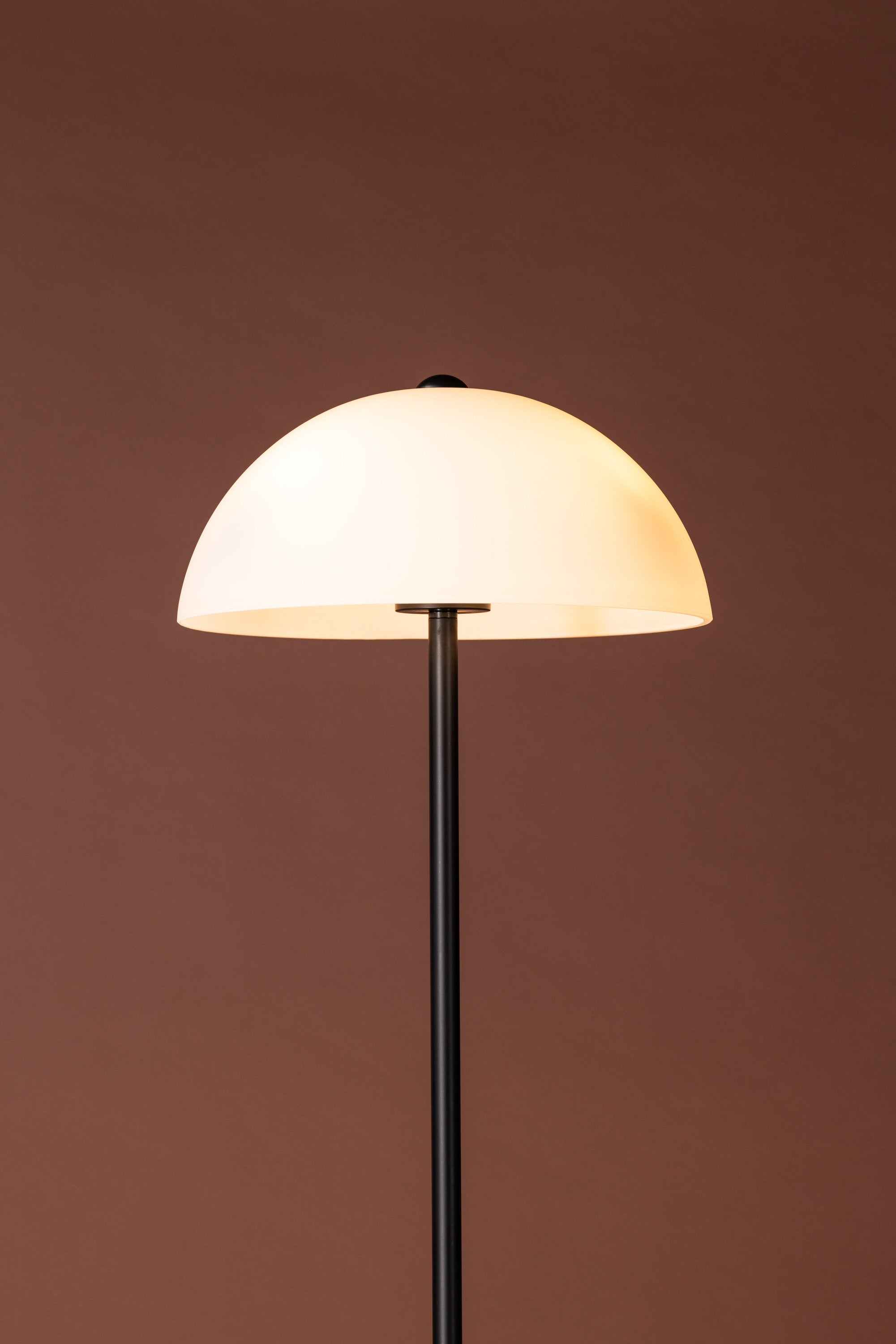Venture Home Ferrand Golvlampa Svart/Vit