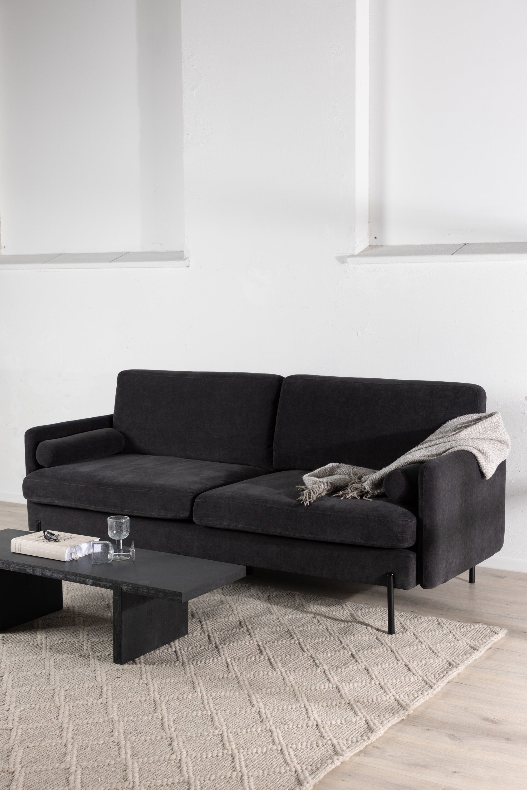 Venture Home Antibes 3-Sits Soffa Svart/mörkgrå