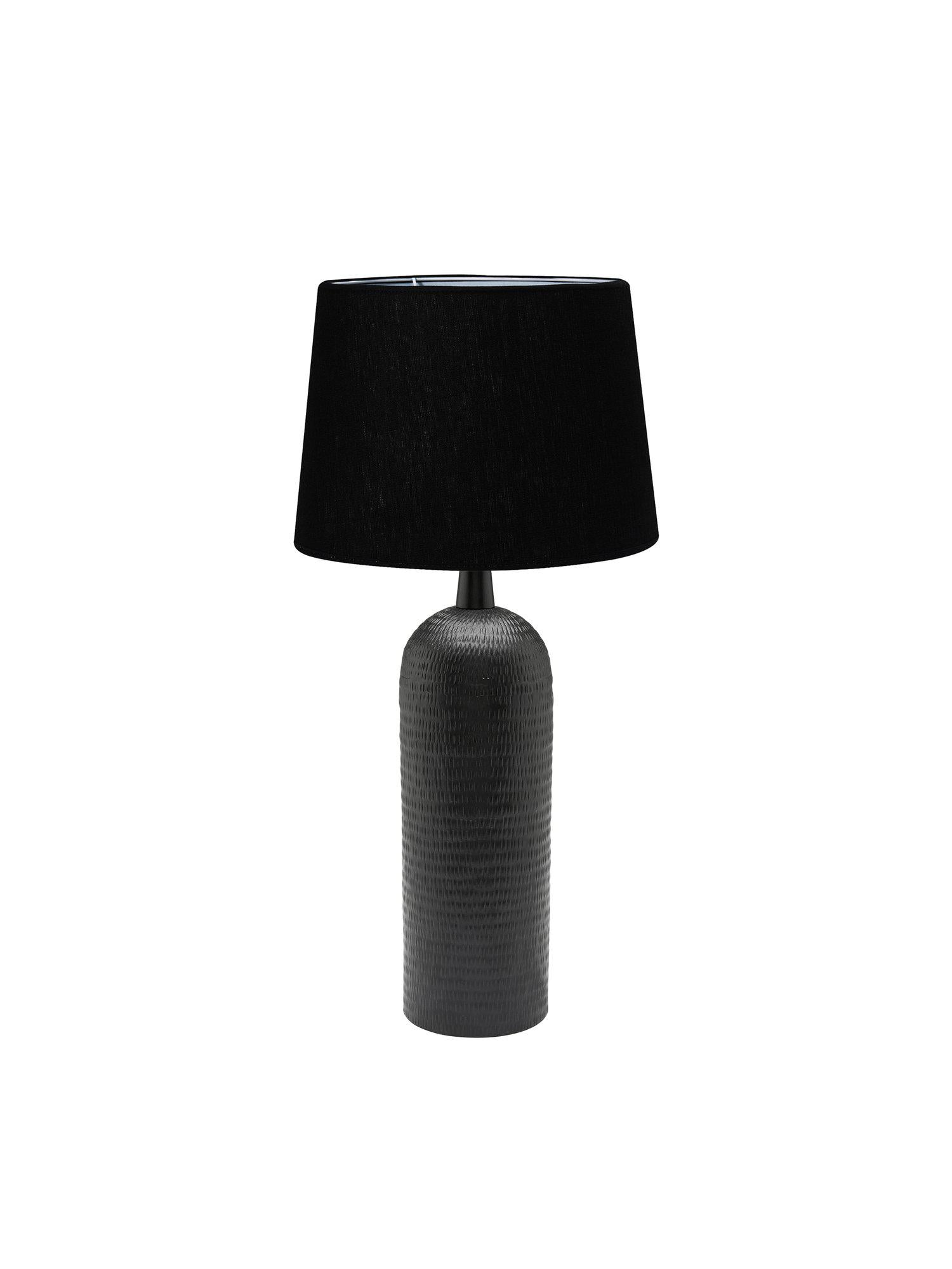 Ljuslykta Kappa från PR Home i rostfritt stål med matt yta, minimalistisk design för både inomhus- och utomhusbruk.