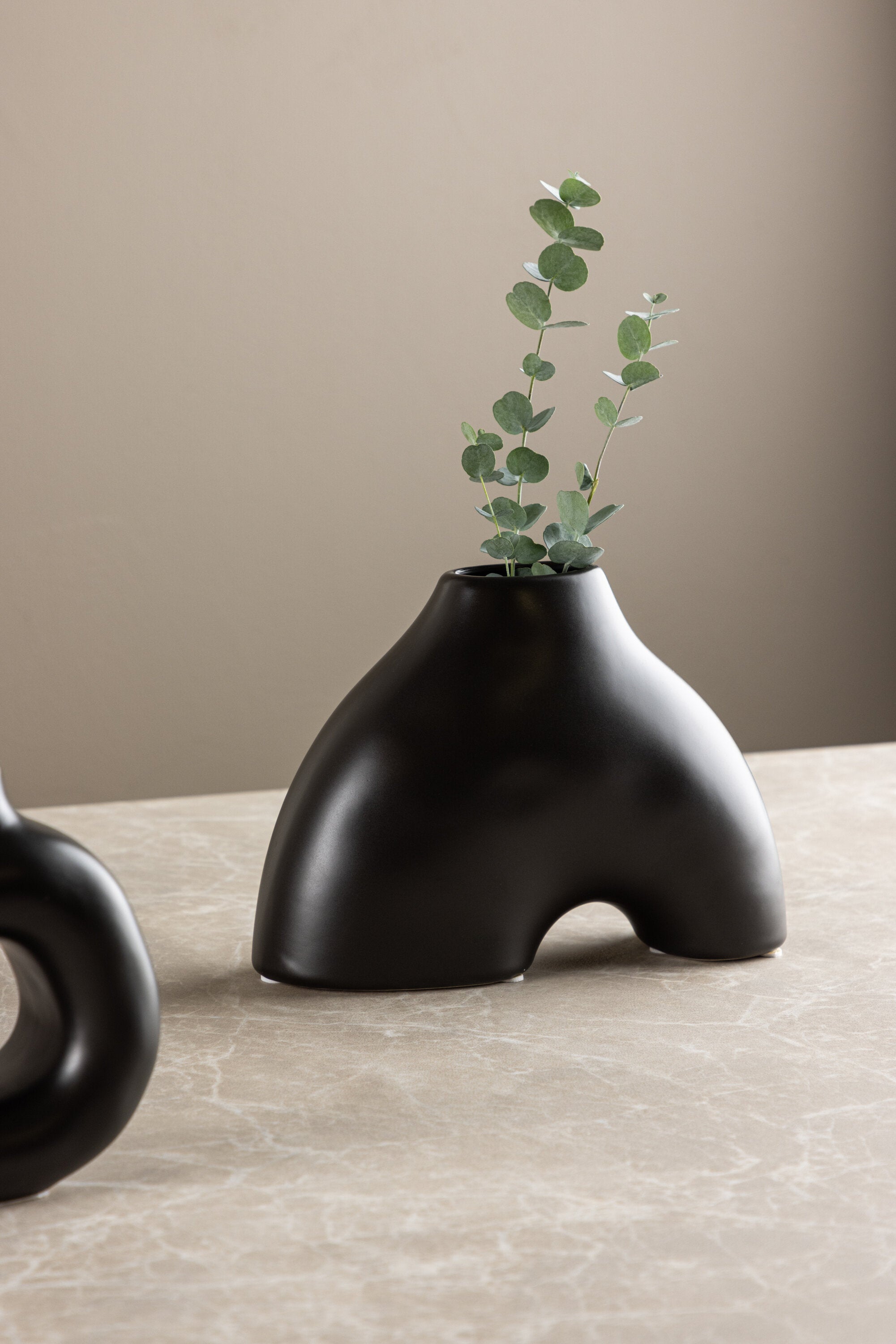 Venture Home Kento Ljusstake Svart