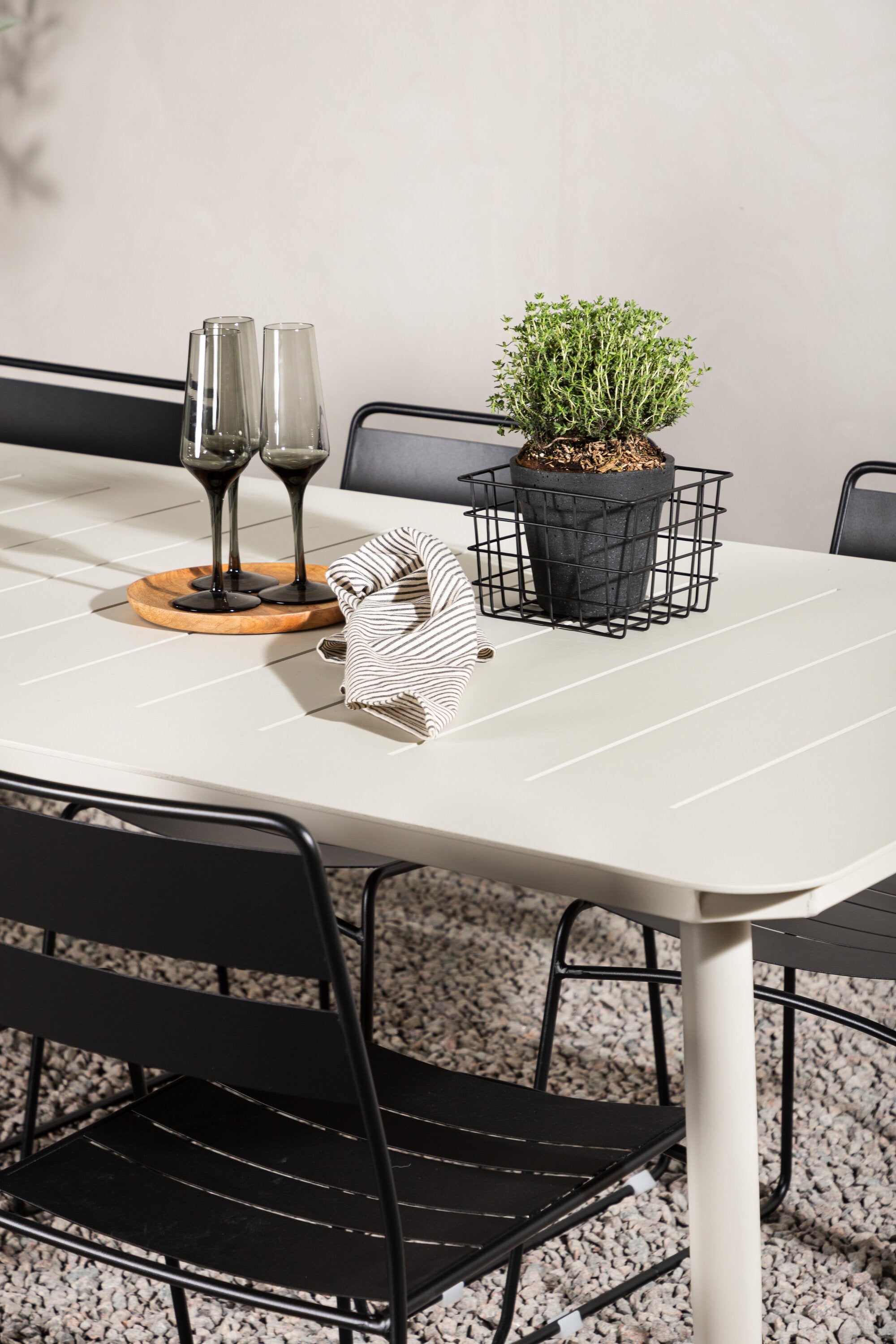 Venture Home Lina Matgrupp Med 6 Lina Stolar