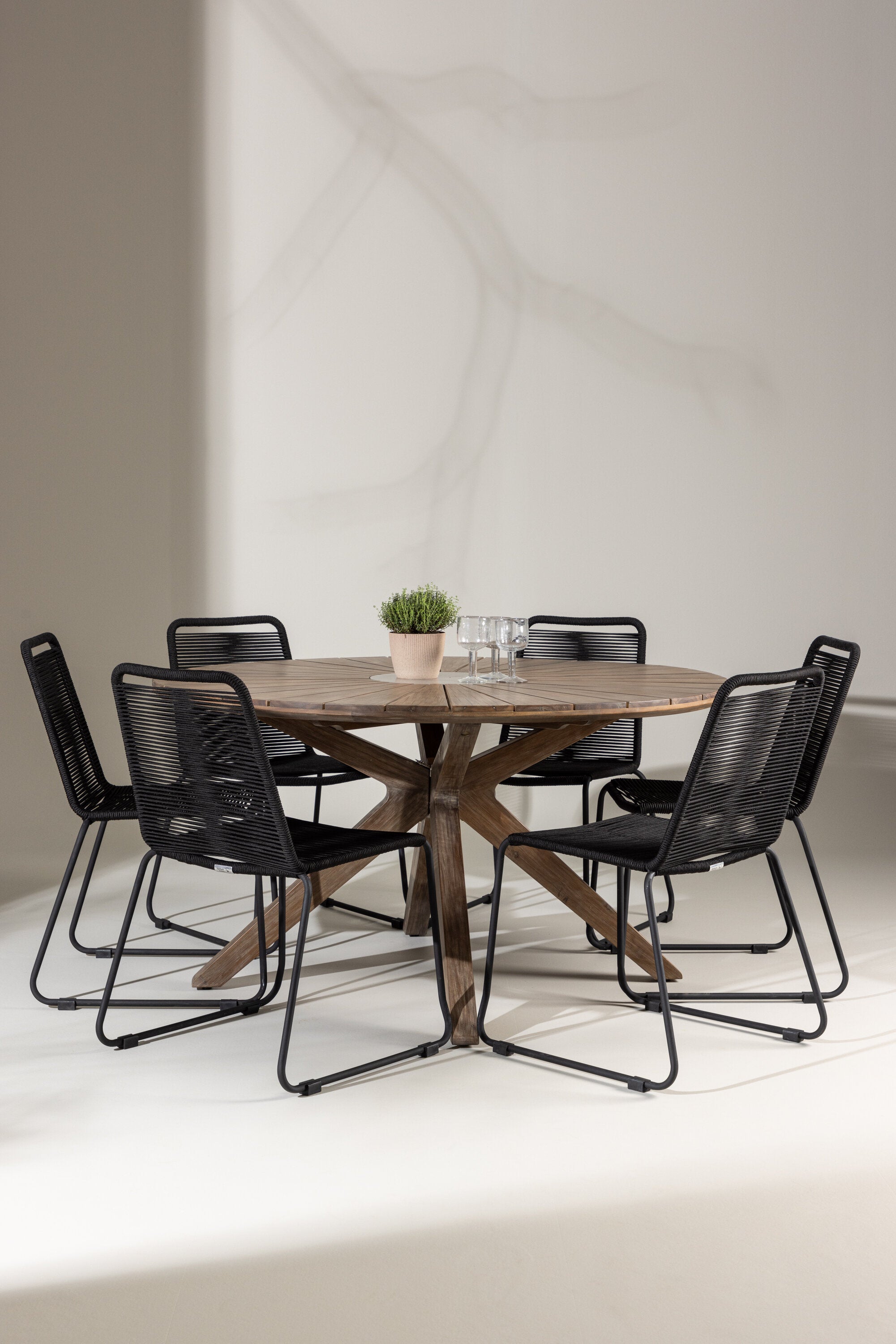 Venture Home Rosario Matgrupp Ø140 cm Med 6 Lindos Stolar