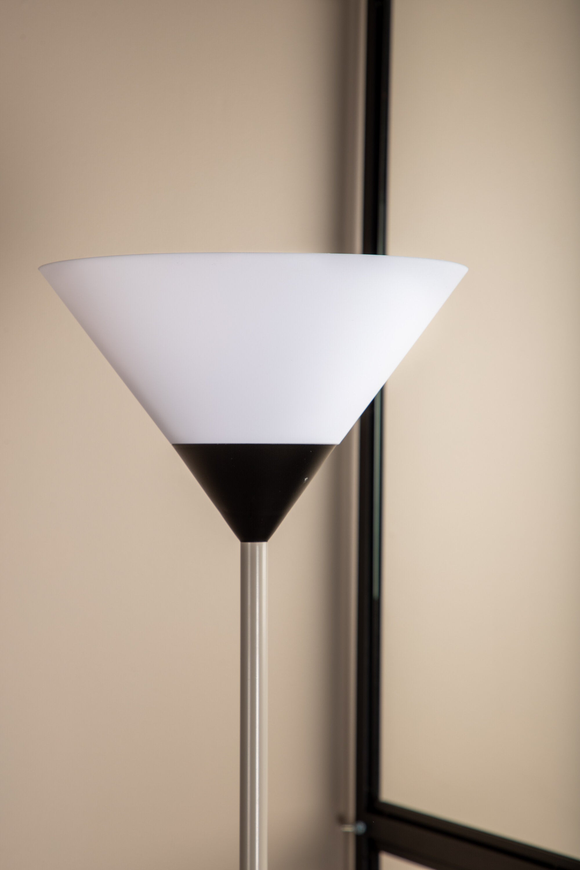 Venture Home Batang Golvlampa Beige/svart/vit