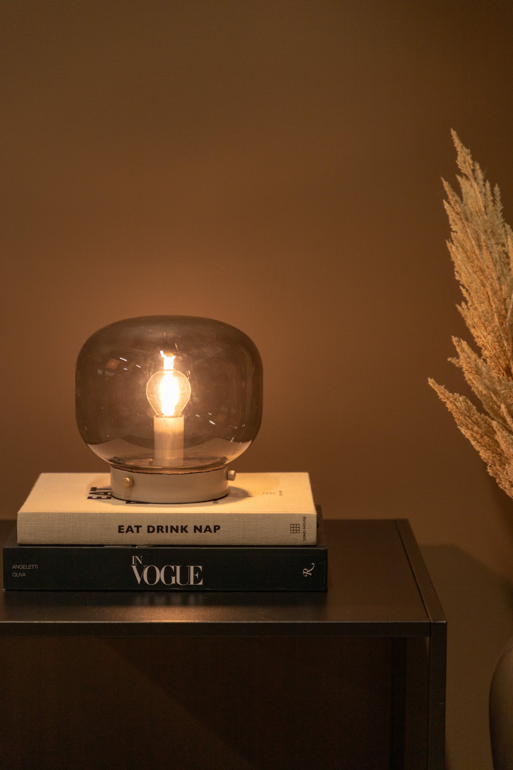 Venture Home Bollonelie Bordslampa Beige/Svart