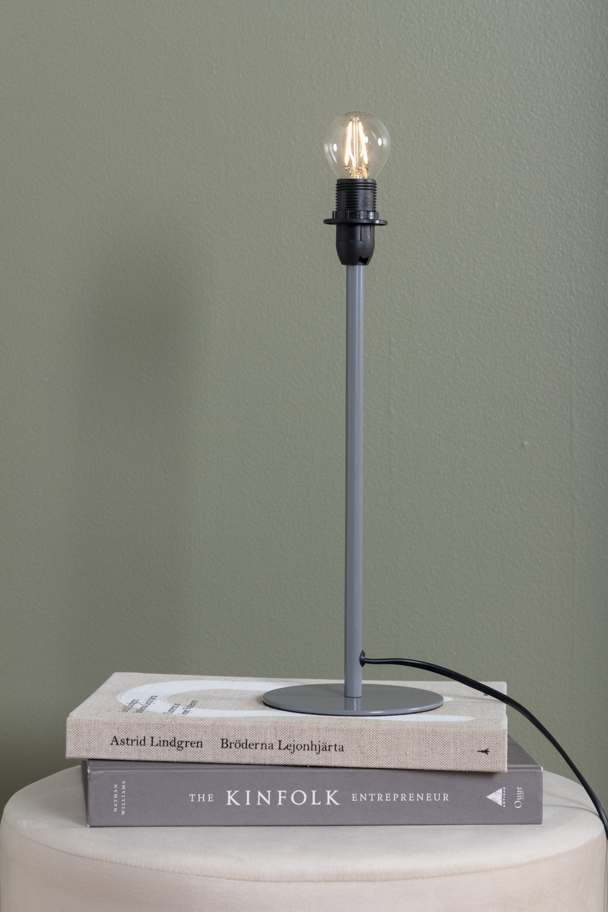 Venture Home Netz Bordslampa Svart
