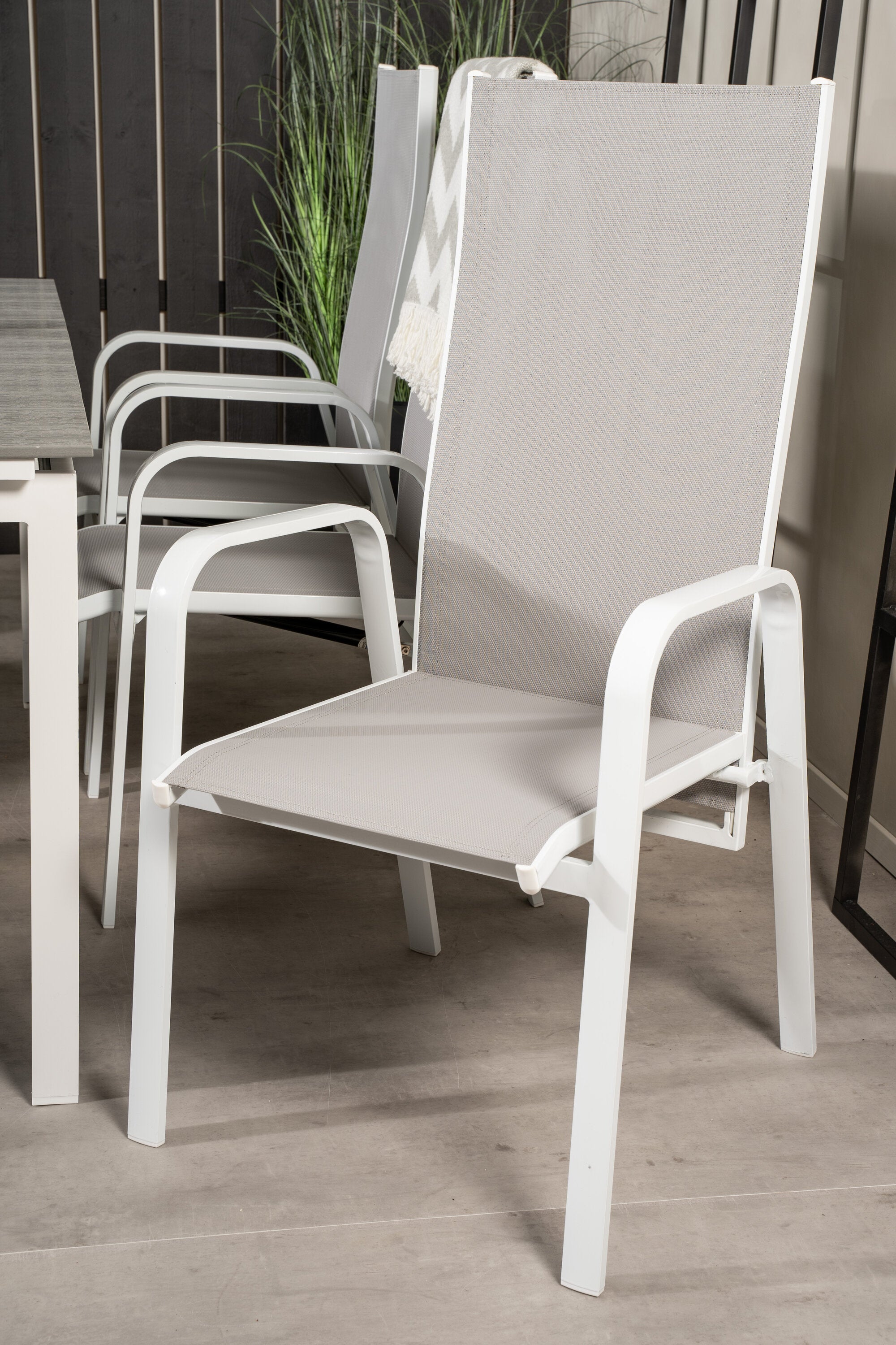 Venture Home Levels Matgrupp Med 6 Copacabana Stolar