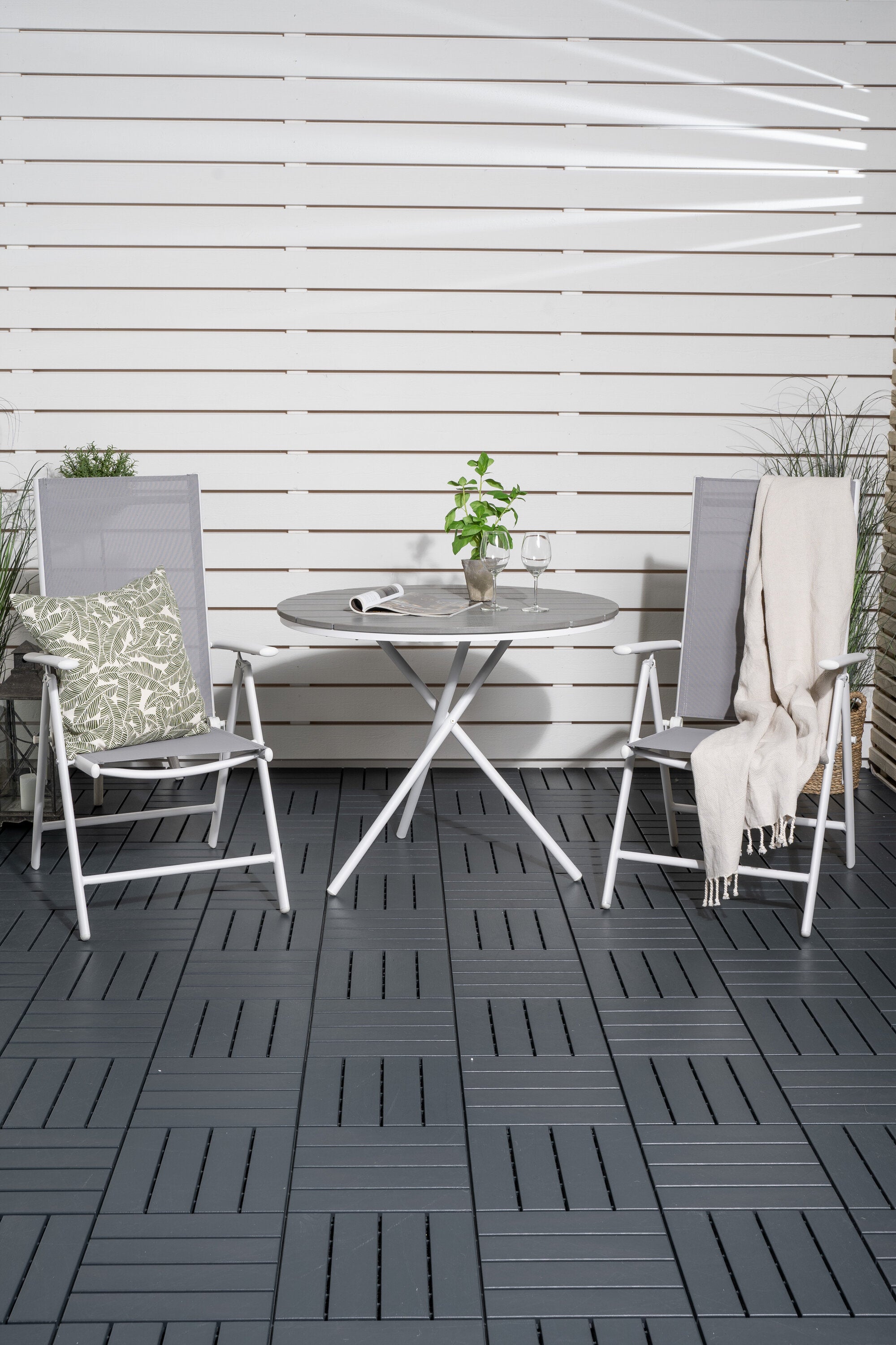 Venture Home Parma Matgrupp Ø90 cm Med 2 Break Stolar