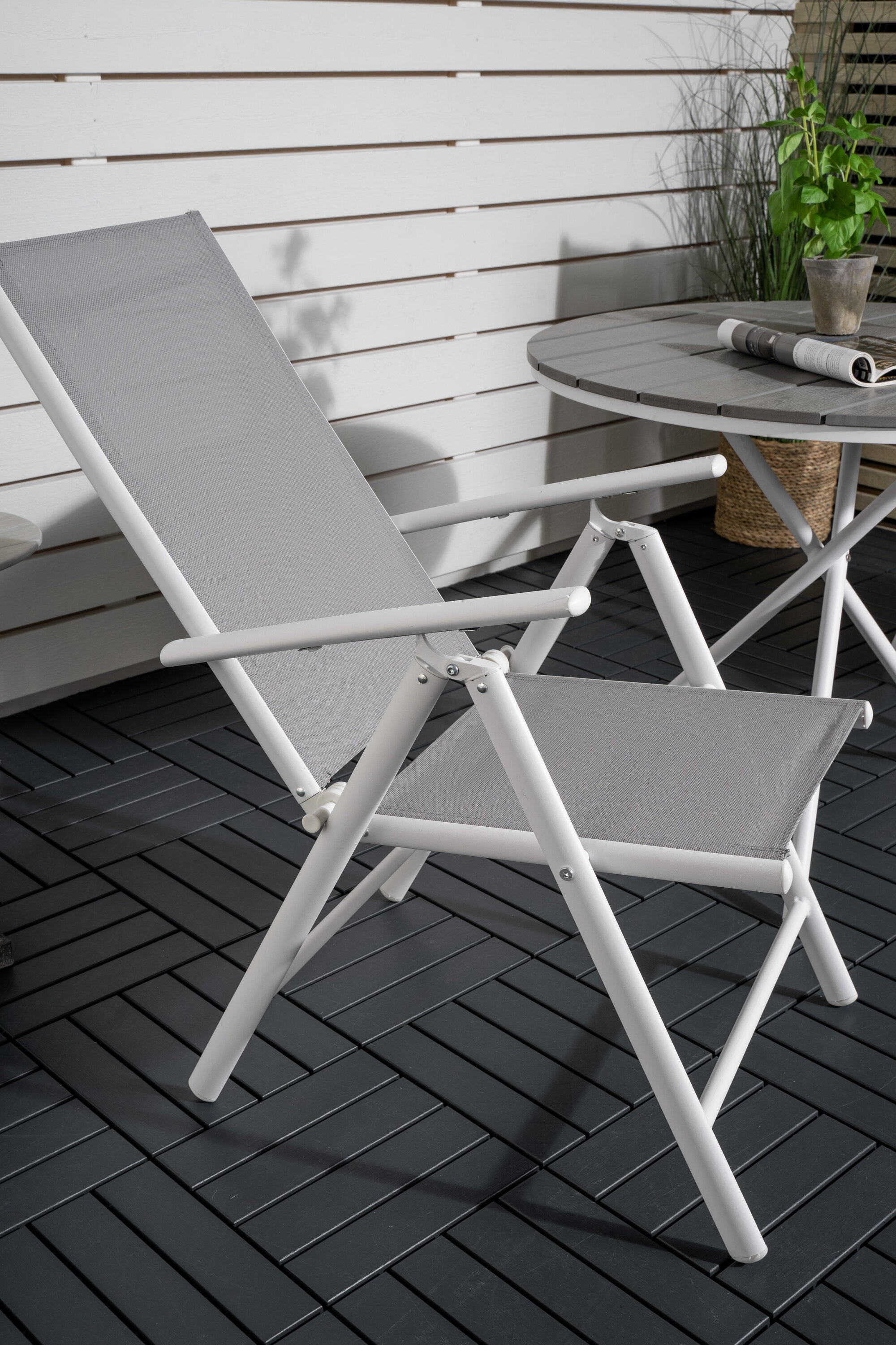 Venture Home Parma Matgrupp Ø90 cm Med 2 Break Stolar