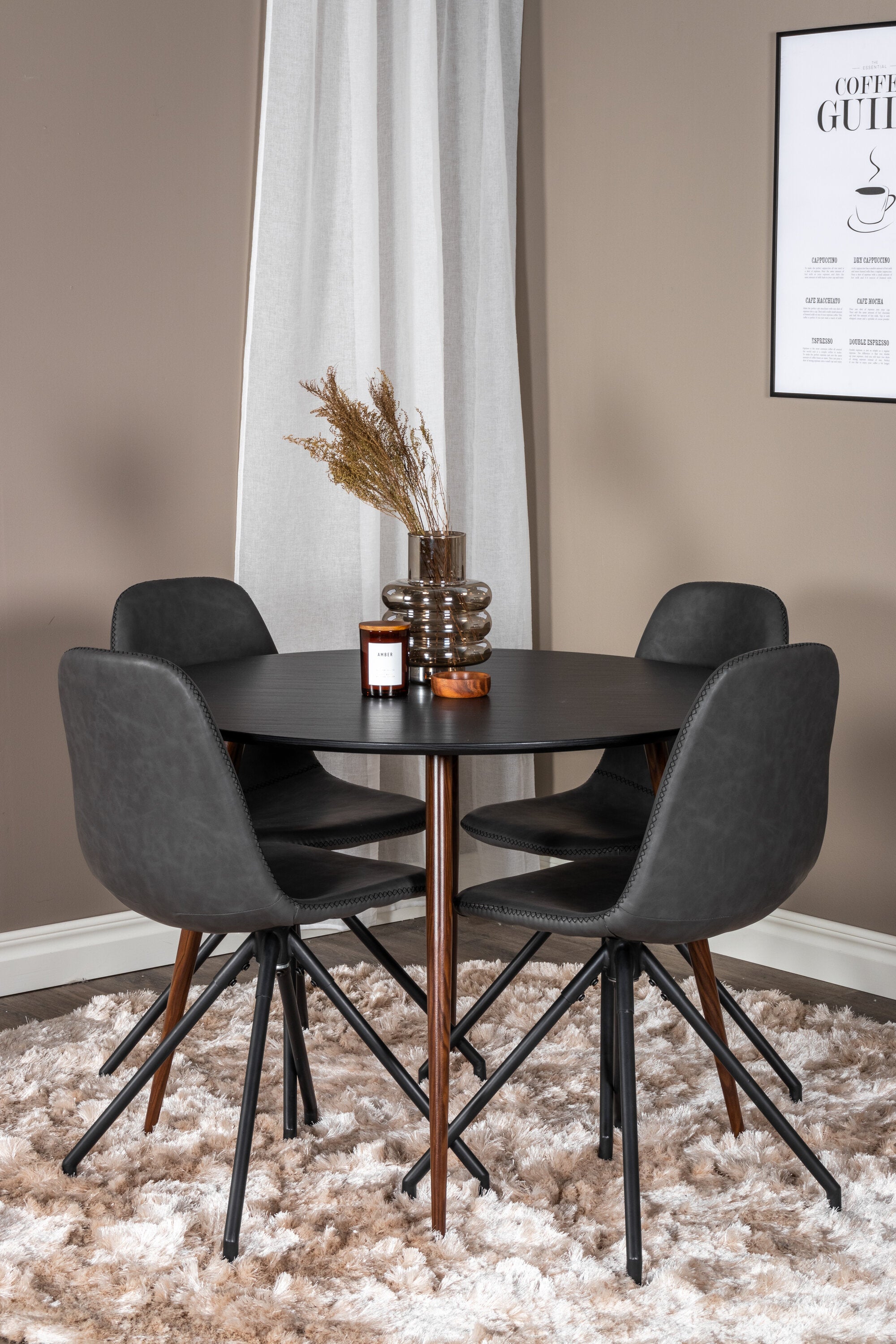 Venture Home Plaza Rund Matgrupp