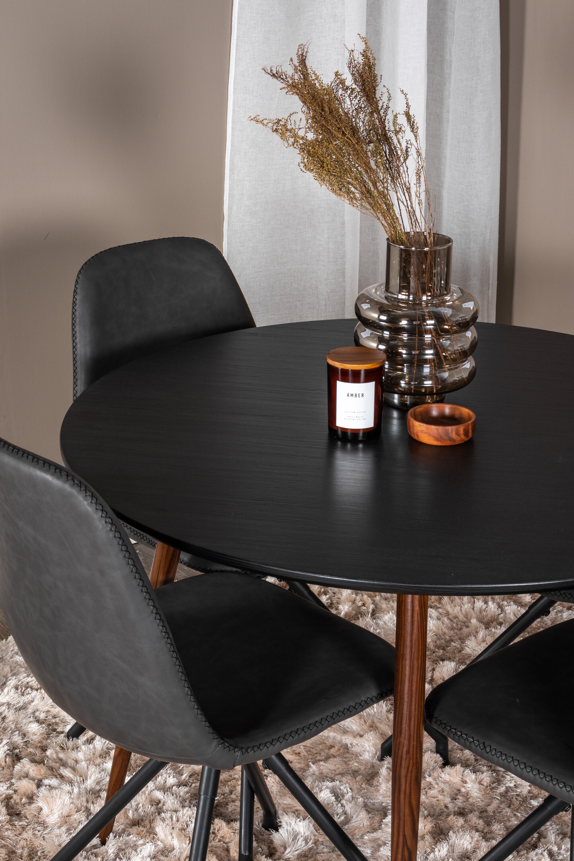 Venture Home Plaza Rund Matgrupp