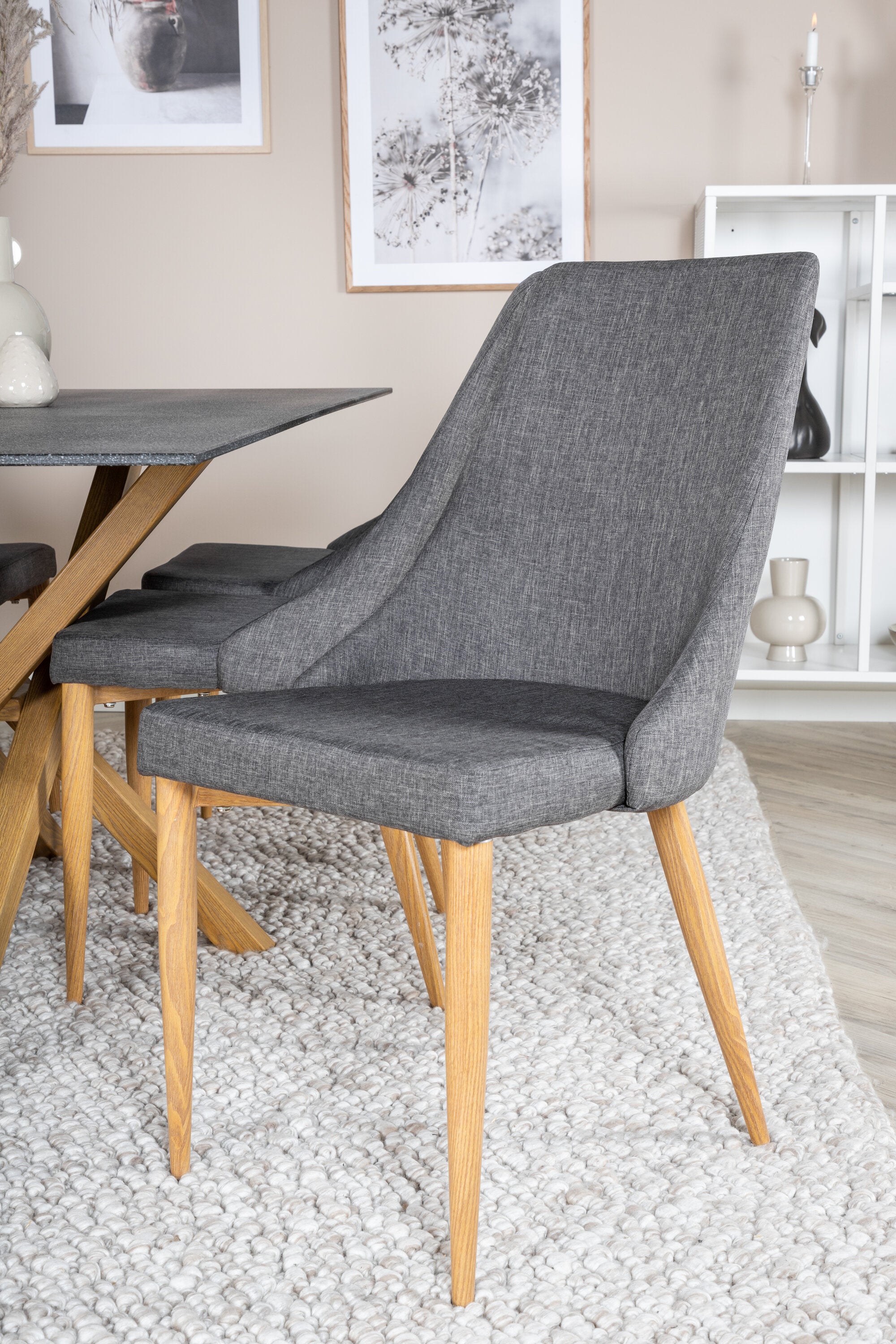 Venture Home Piazza Rektangulär Matgrupp