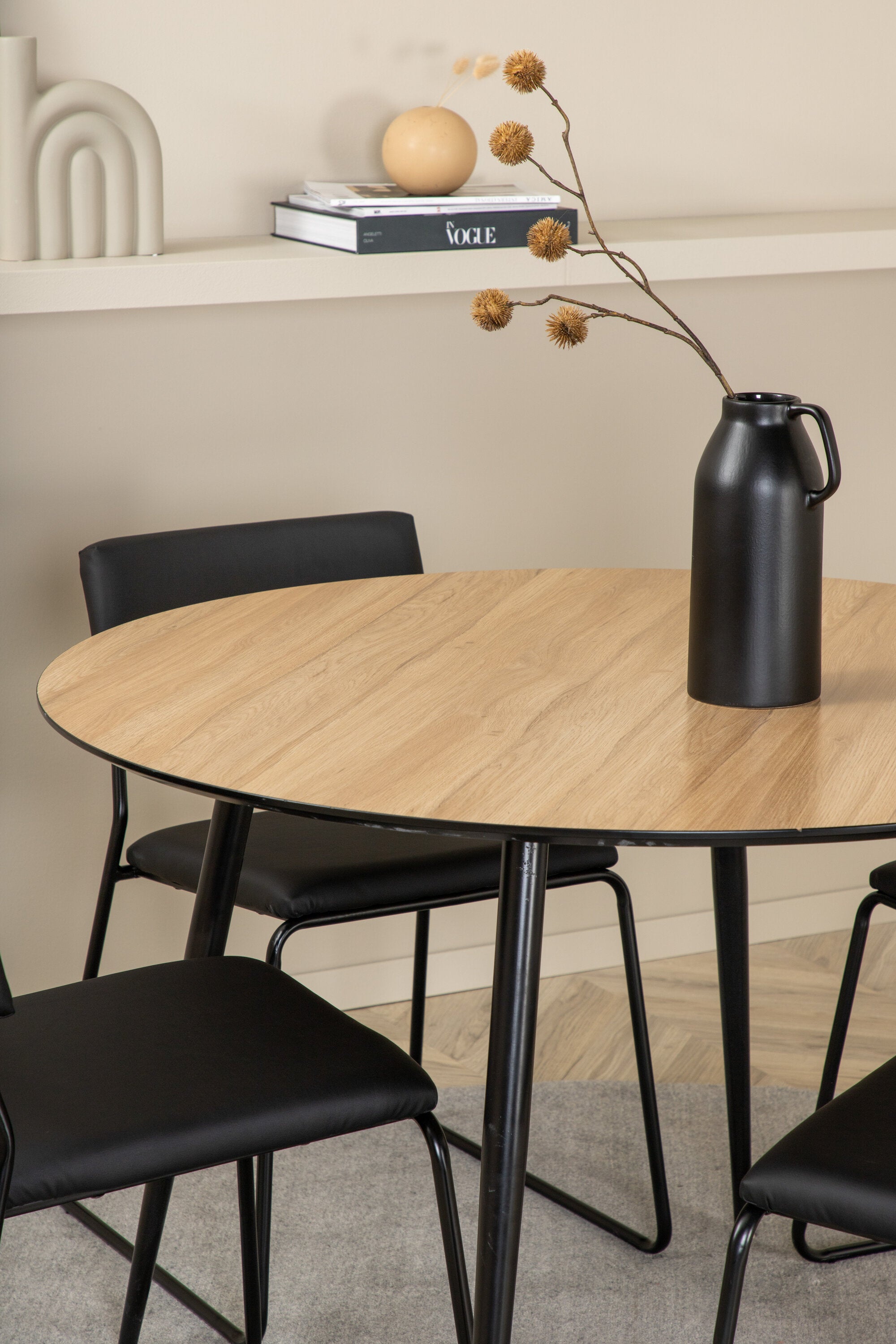 Venture Home Silar Rund Matgrupp