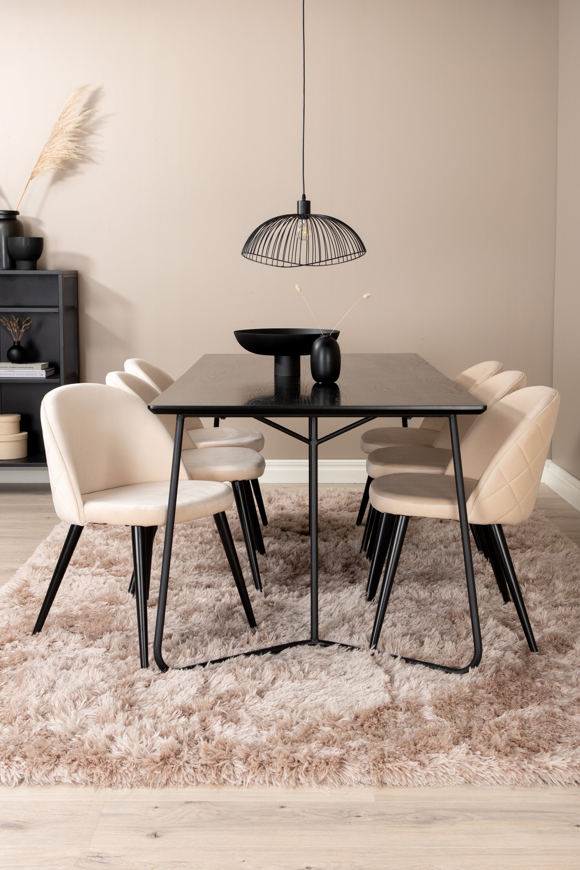 Venture Home Matgrupp Petra med stolarna Velvet