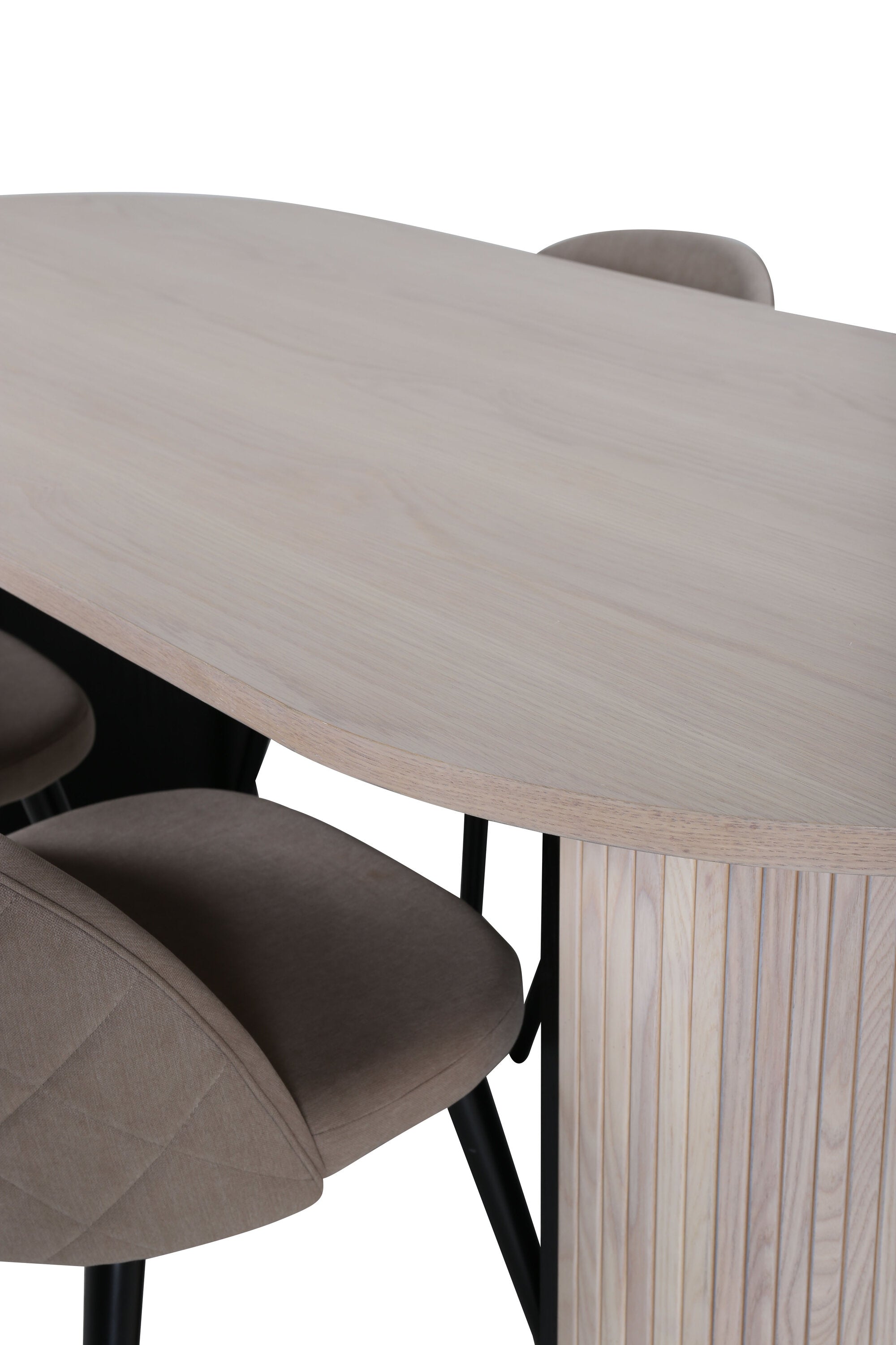 Venture Home Bianca Oval Matgrupp