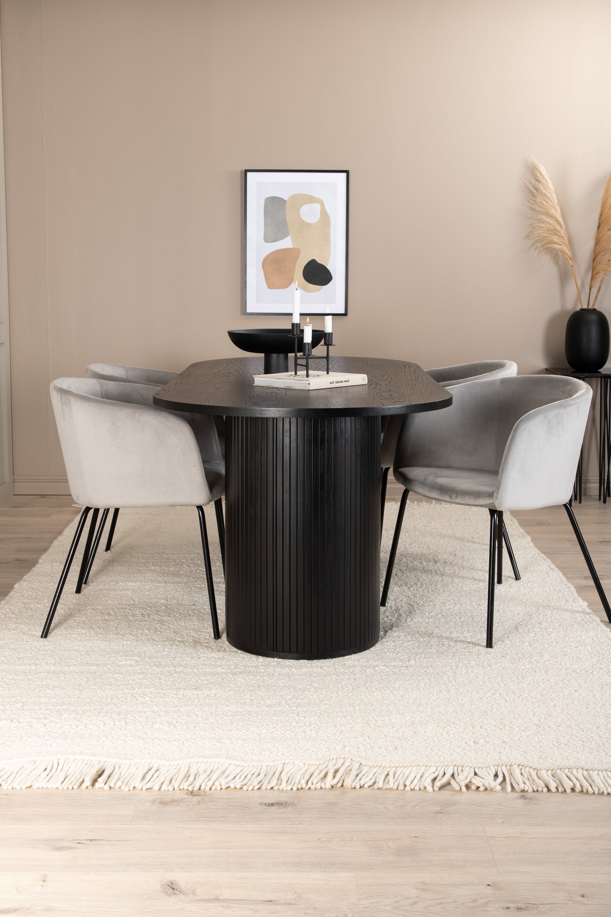 Venture Home Bianca Oval Matgrupp