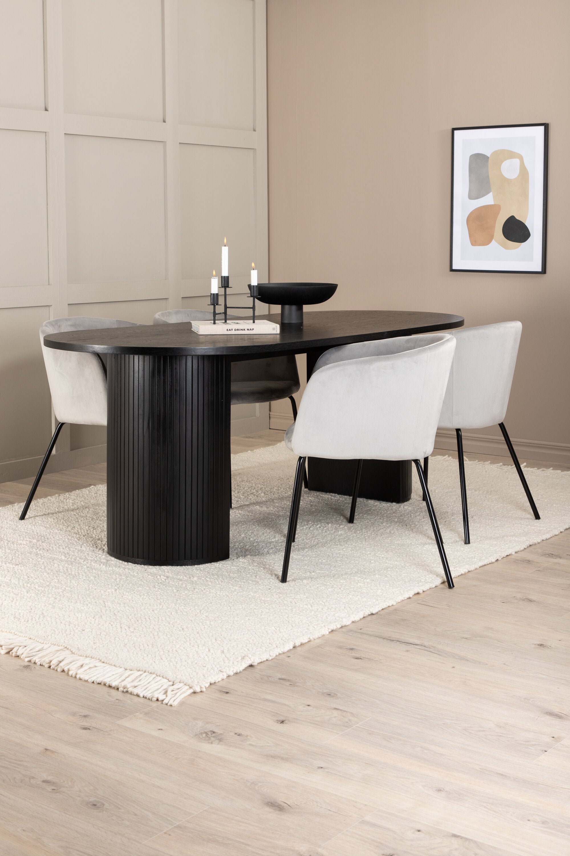 Venture Home Bianca Oval Matgrupp