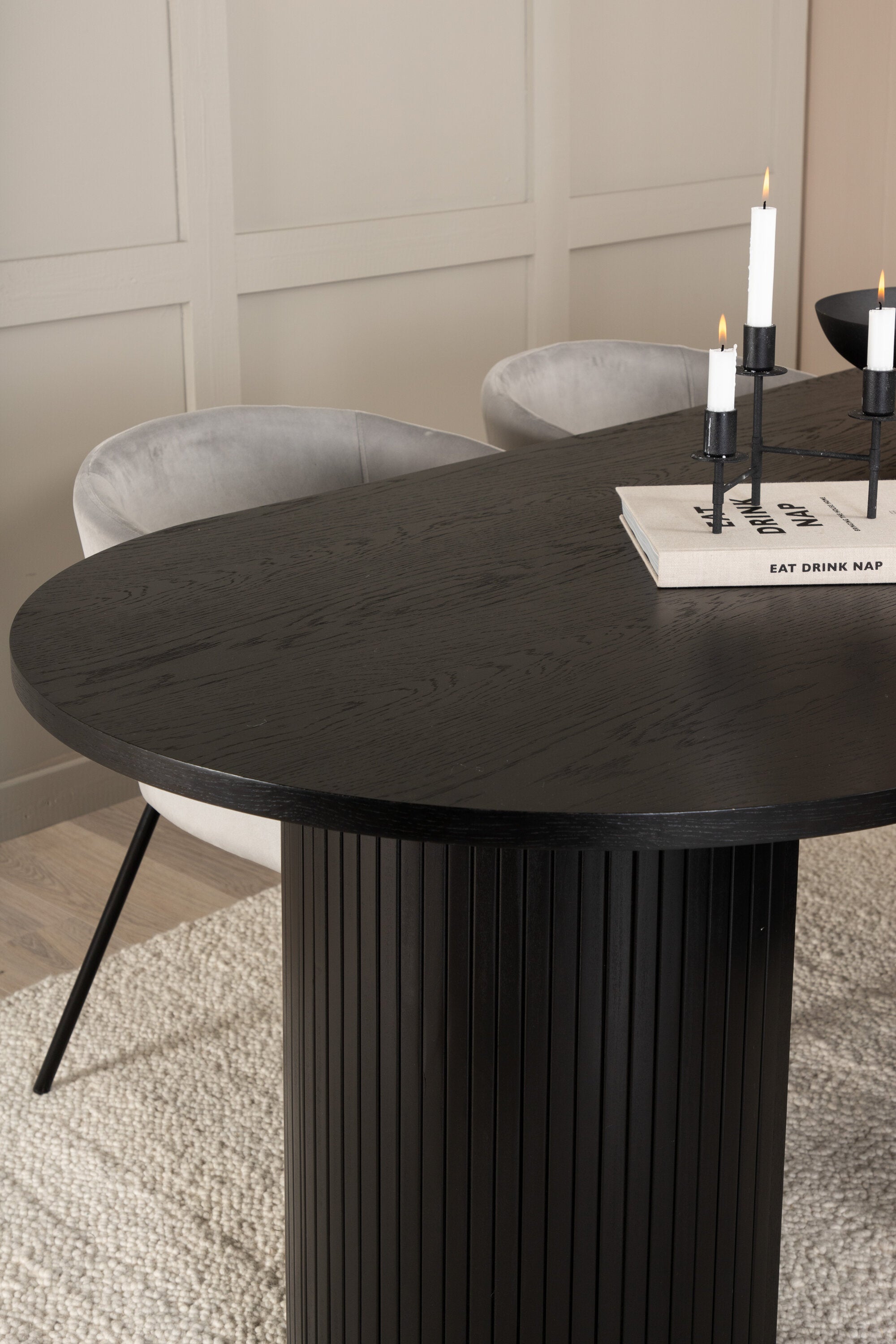 Venture Home Bianca Oval Matgrupp