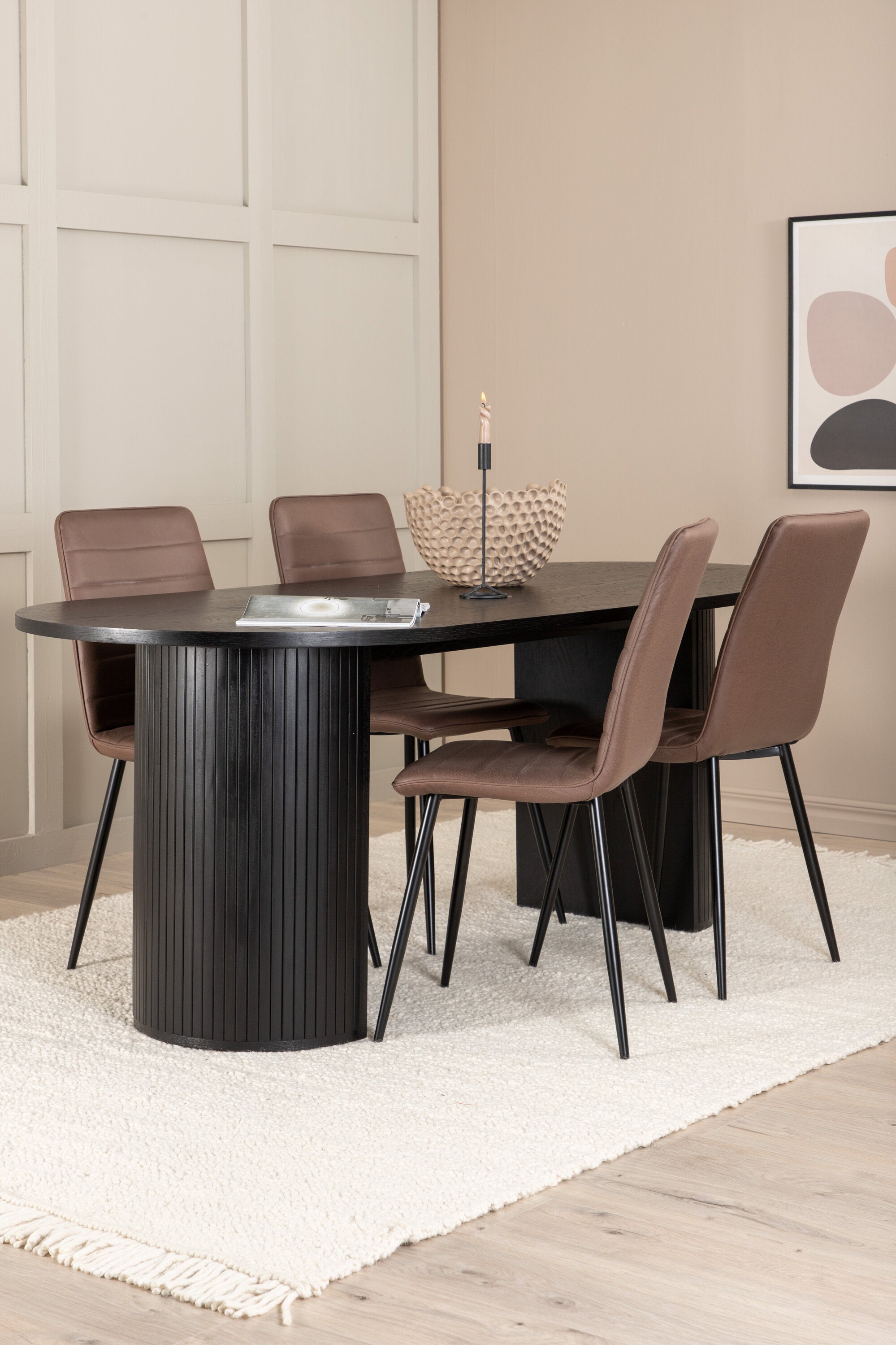 Venture Home Bianca Oval Matgrupp