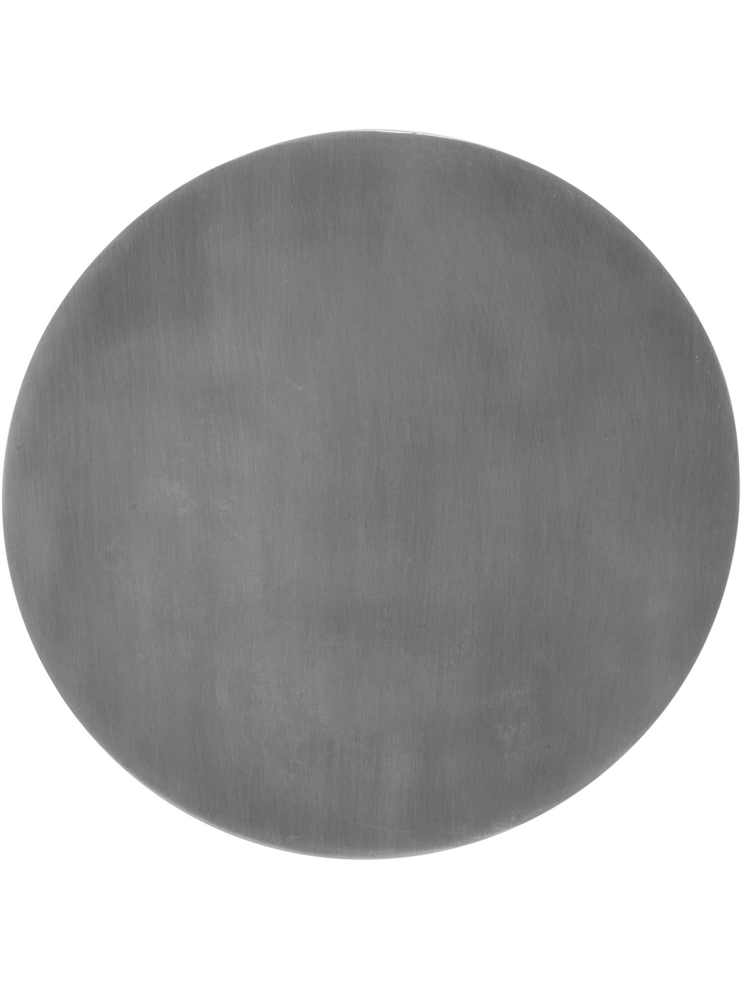 Vägglampa Fullmoon från PR Home, elegant metall med 25 cm diameter och stämningsfullt indirekt ljus. Finns i pale silver och guld.