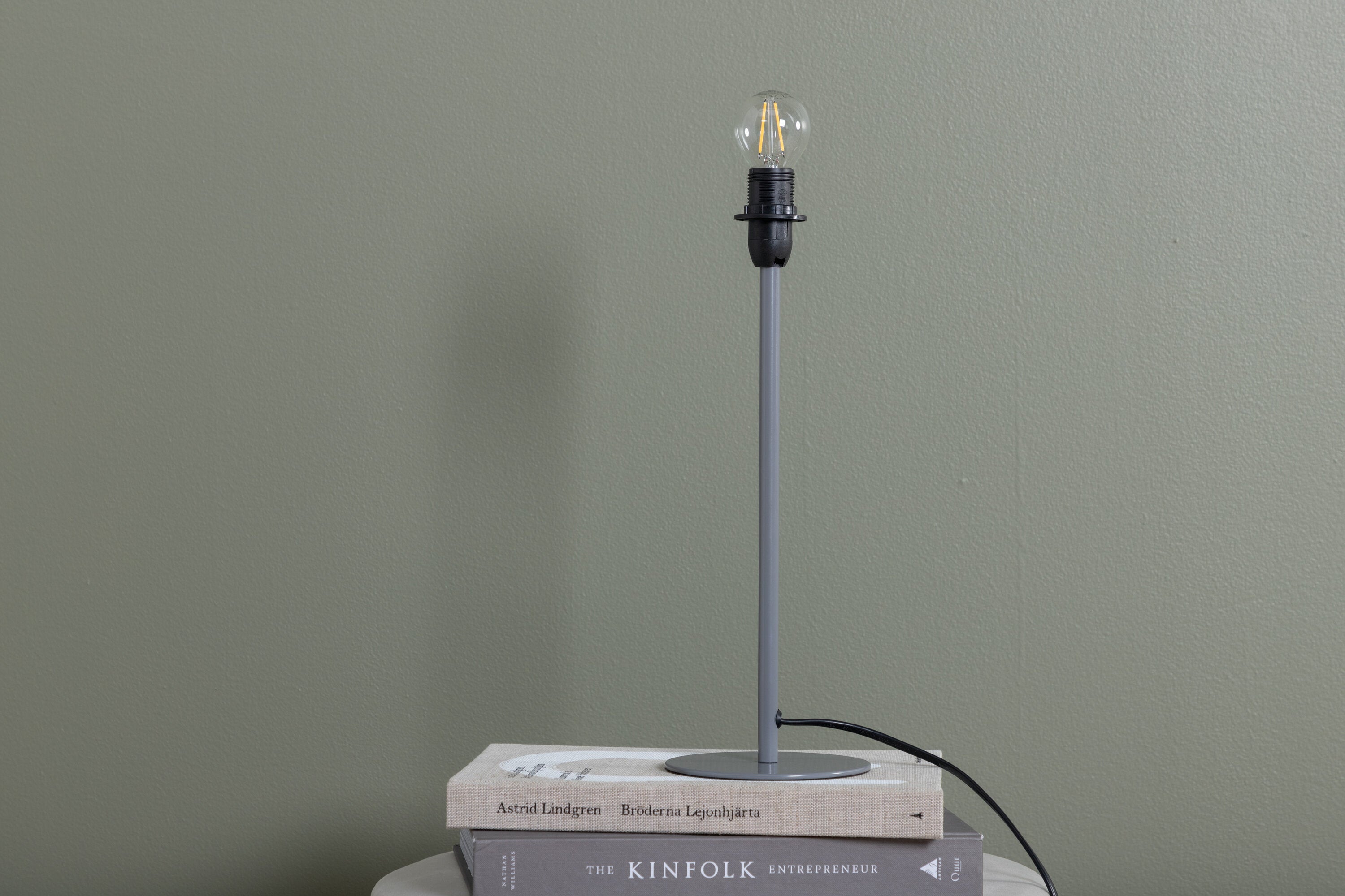 Venture Home Netz Bordslampa Svart