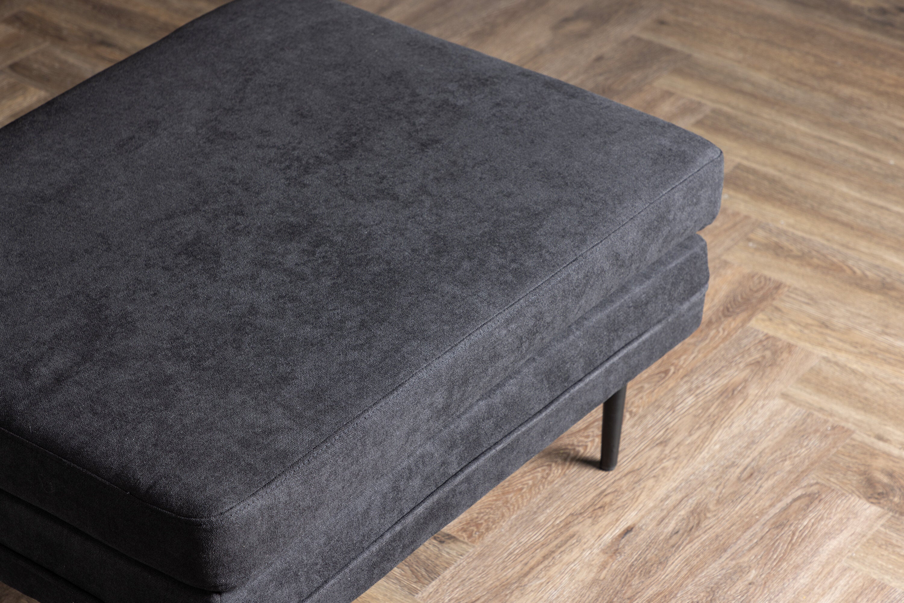 Venture Home Boom Ottoman Svart