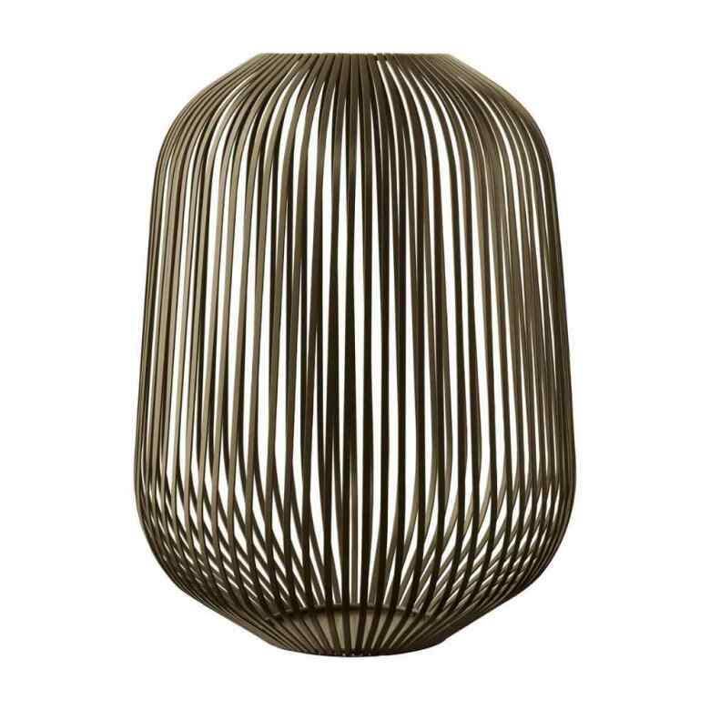 Elegant Lito ljuslykta i burned metal från Blomus, 45 cm hög. Perfekt för att skapa mysig inomhusatmosfär.
