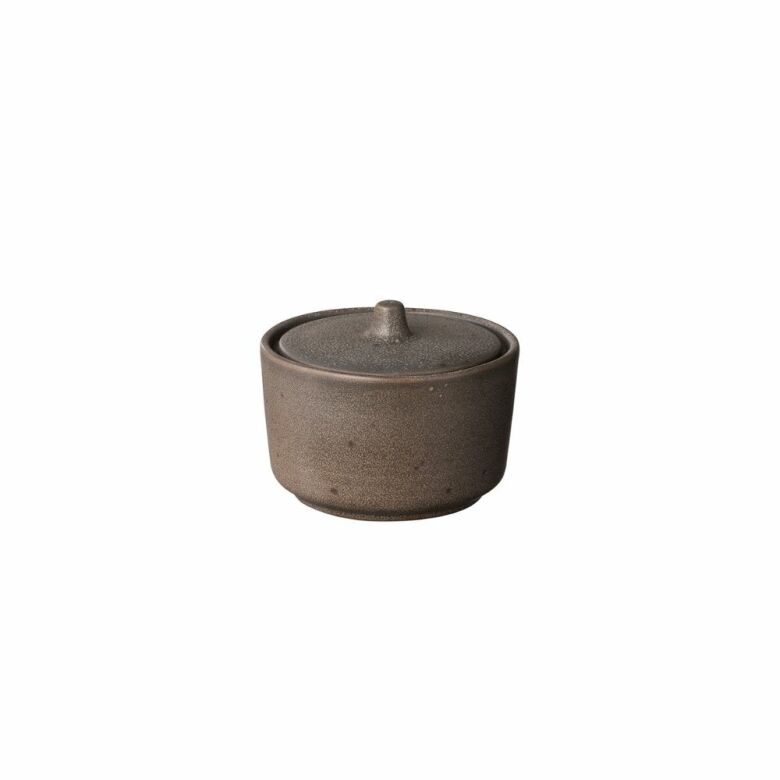 KUMI skål i keramik, 8,5 cm - minimalism möter japansk reaktiv glasyropplevelse i elegant espressofärg. Perfekt för servering!