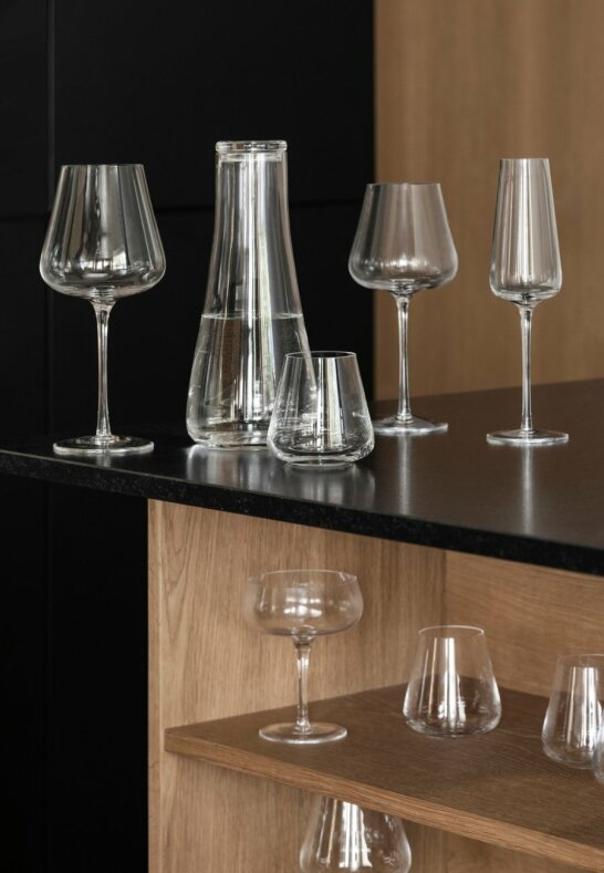 Blomus Belo champagneglas 20 cl i munblåst glas, elegant design av Frederike Martens med polerad kant. Diskmaskinssäker.