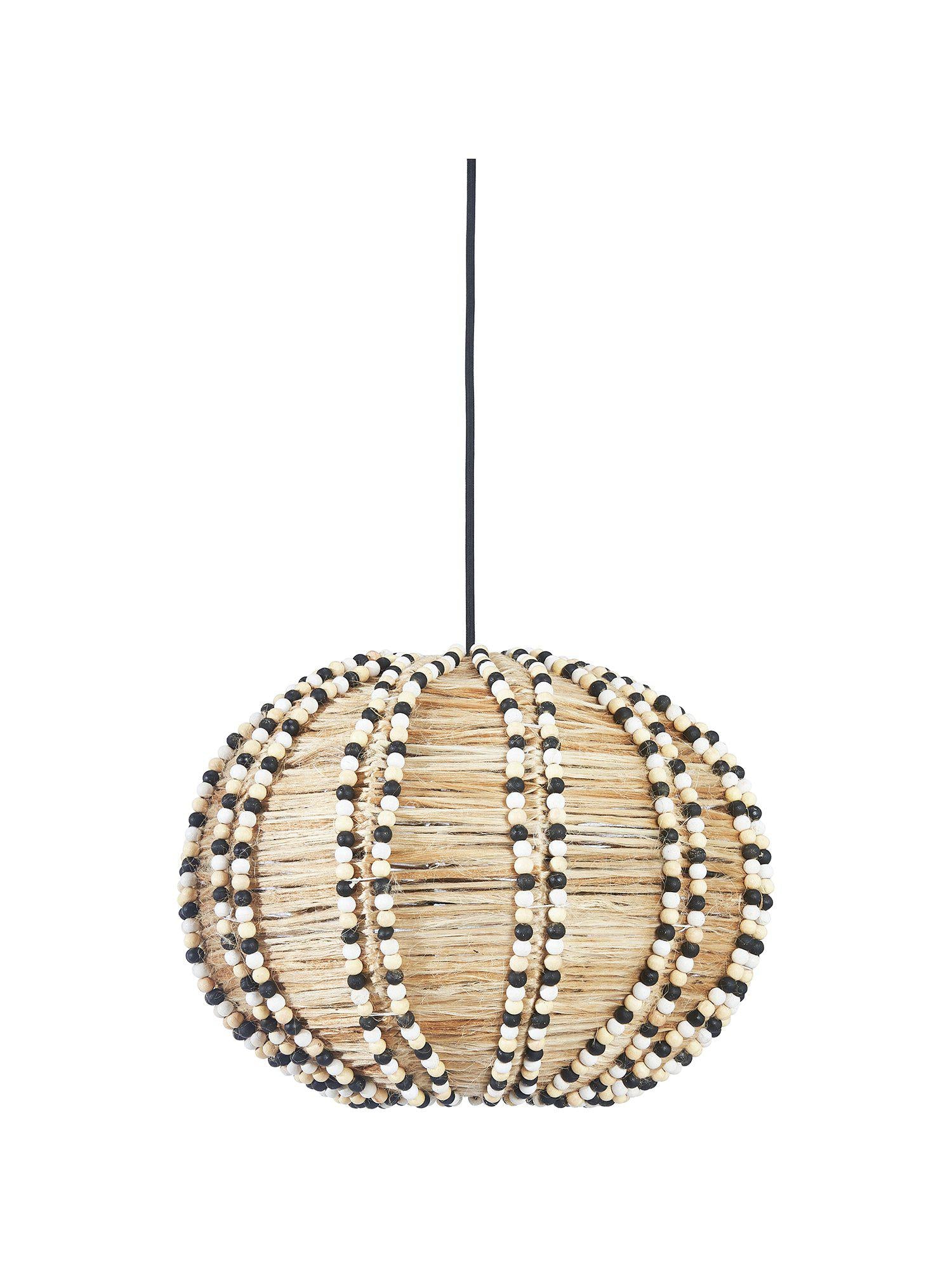 Taklampa Liss från PR Home i handgjort "bomullsgräs" med träpärlor, naturfärger och lång textilsladd. Unik design för elegant belysning.