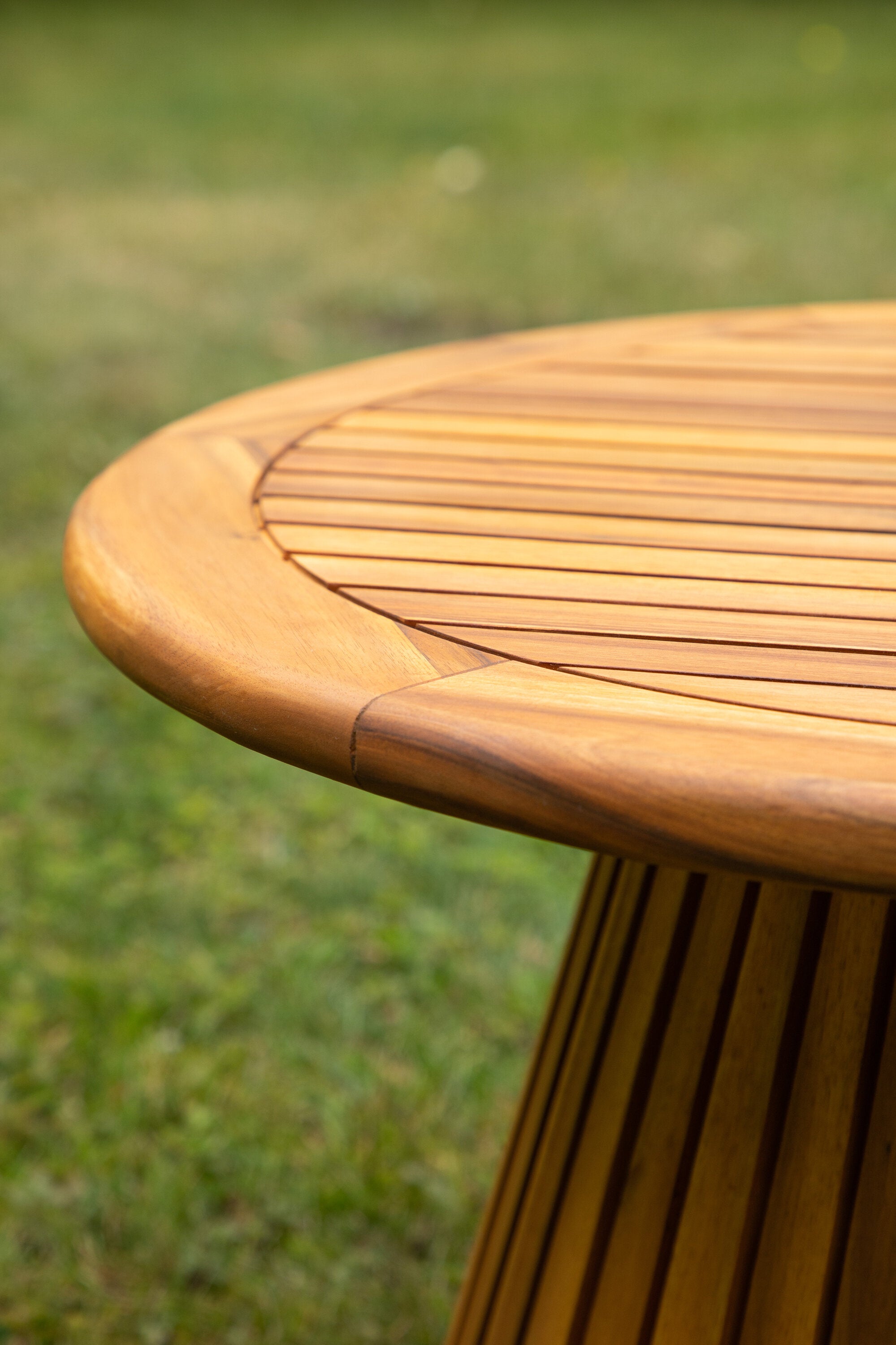 Venture Home Lumpur Bord ø70 cm, Natur