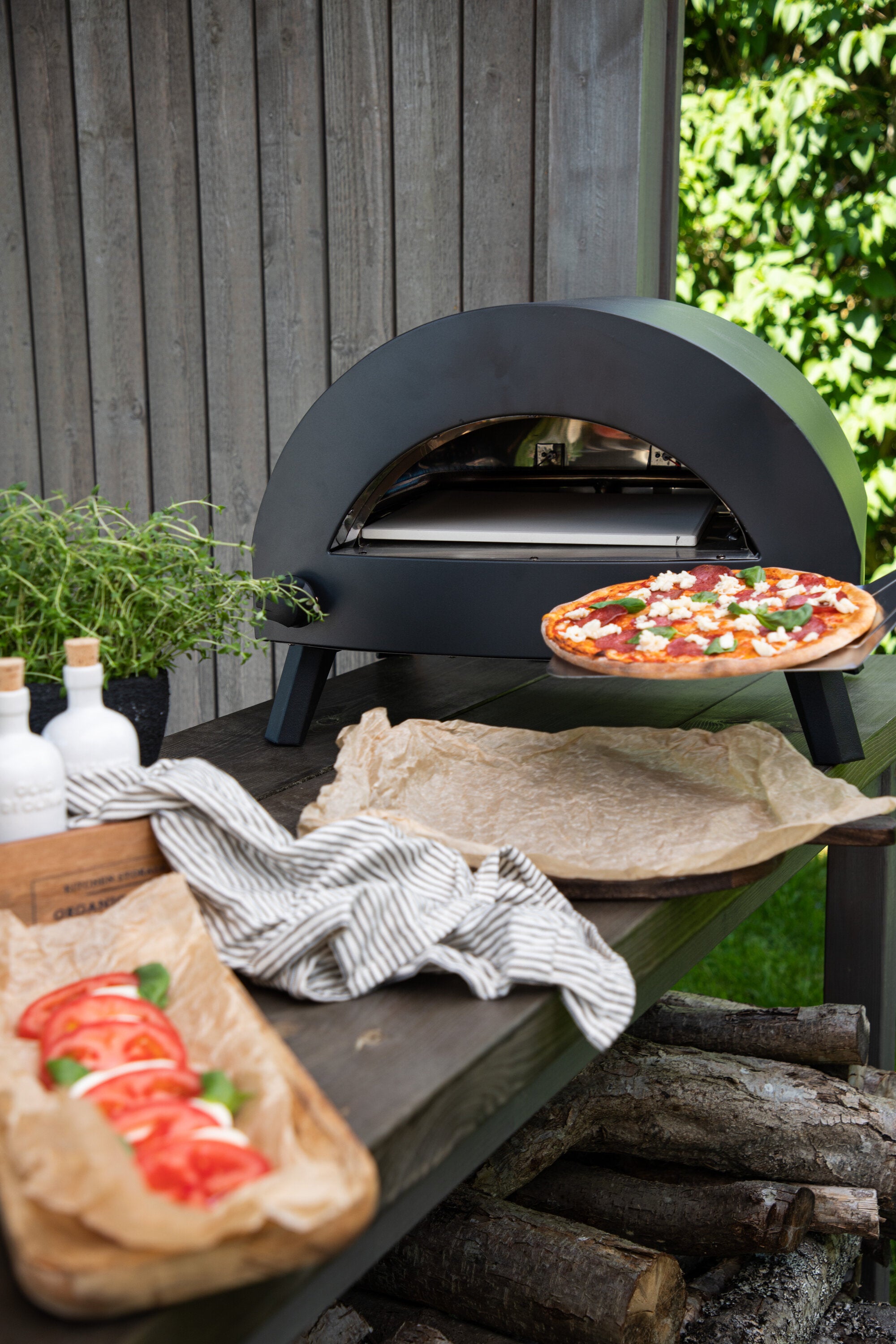 Venture Home Alo Pizzaugn Svart/Silver