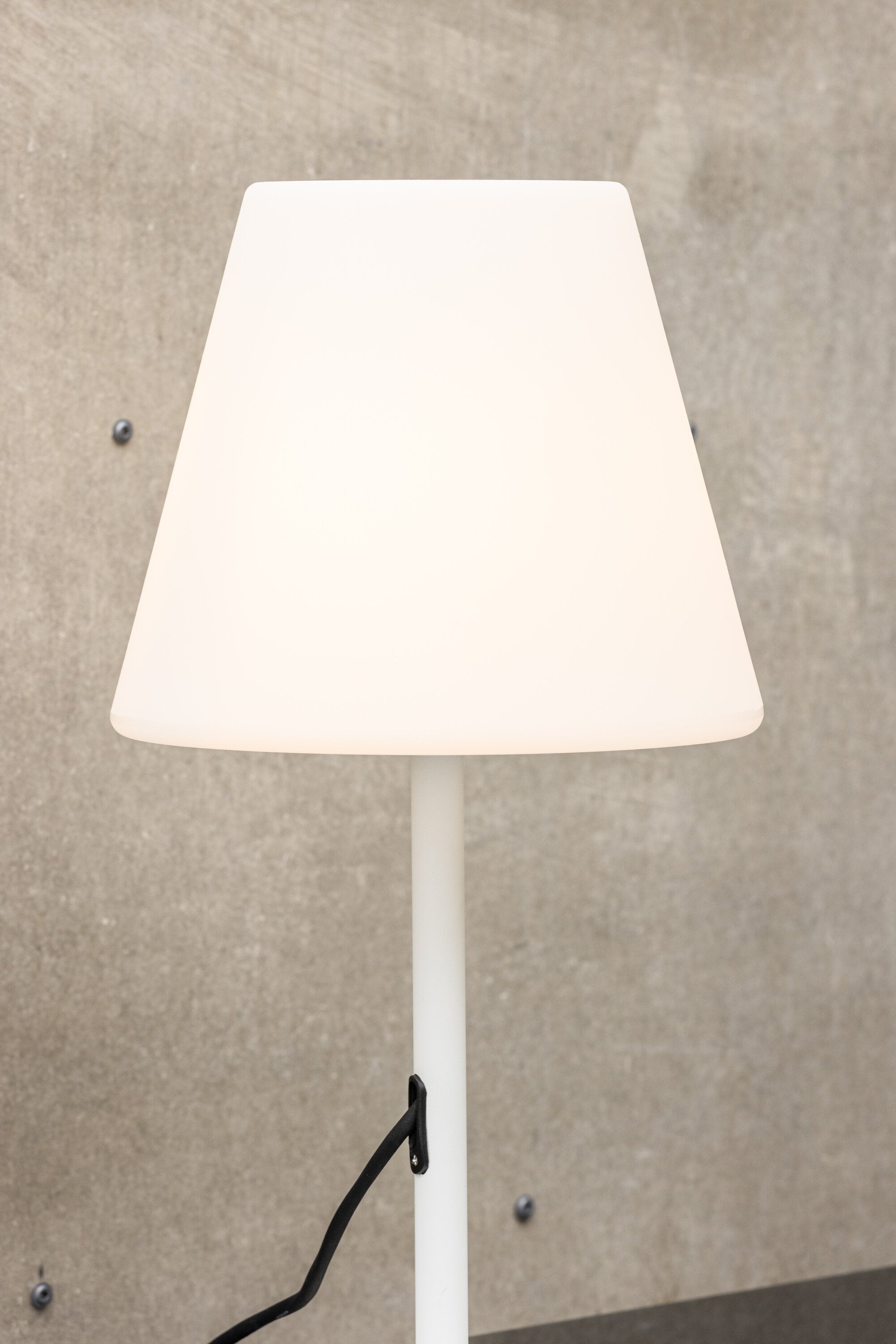 Venture Home Moris Bordslampa 28 cm