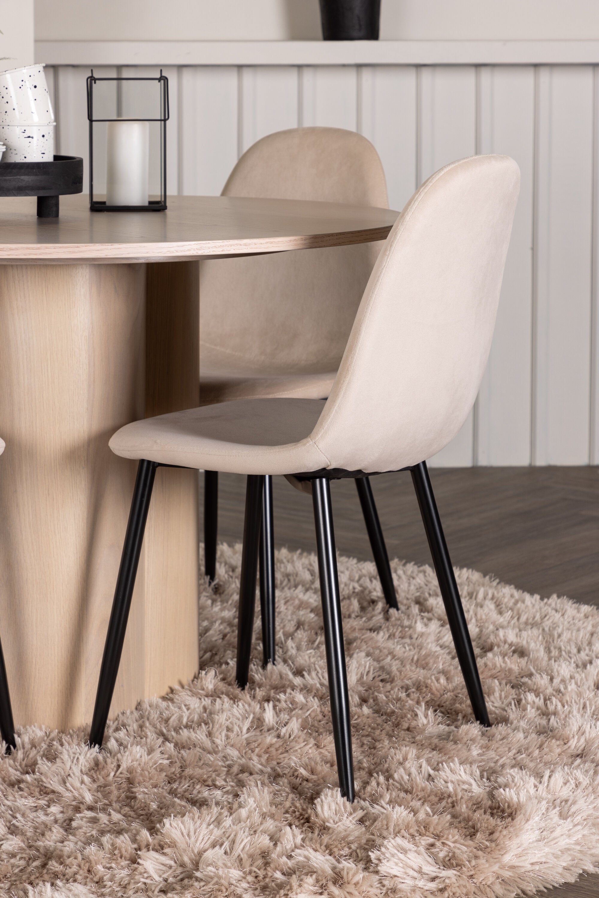 Venture Home Matgrupp Olivia med 4st matstolar Polar