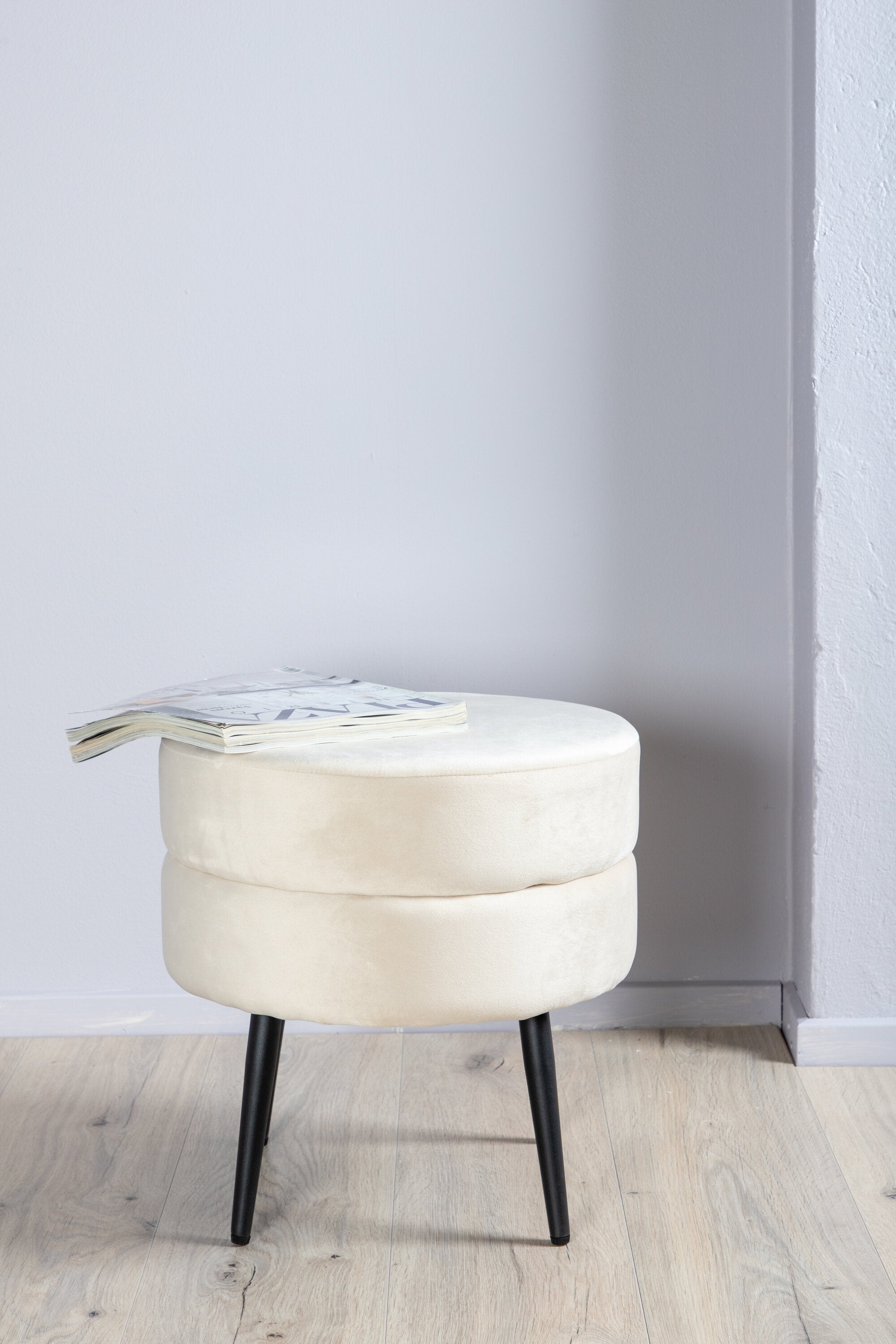 Venture Home Pot Puff Svart/ljusbeige ø40 cm