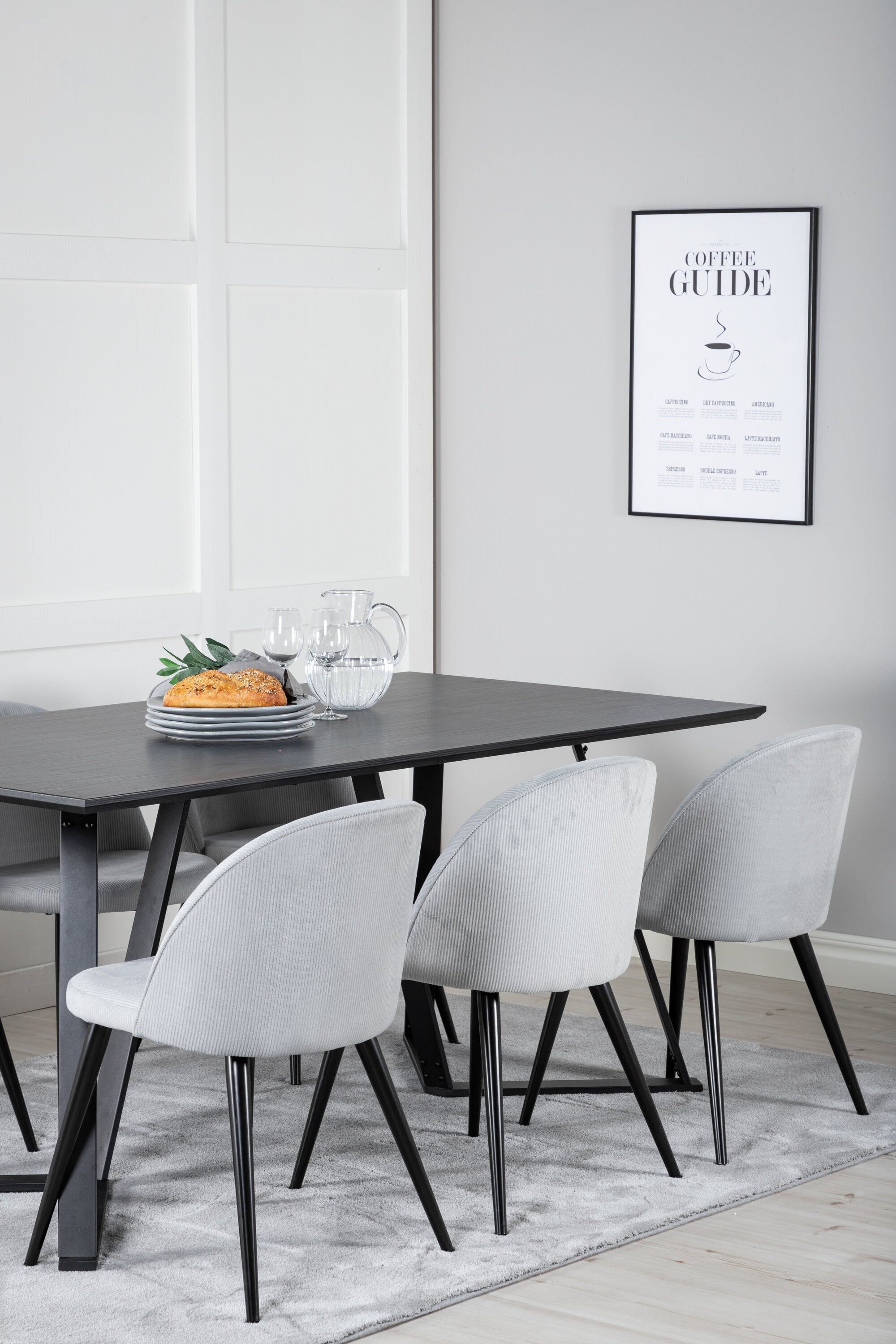 Venture Home Matgrupp Marina med stolarna Velvet