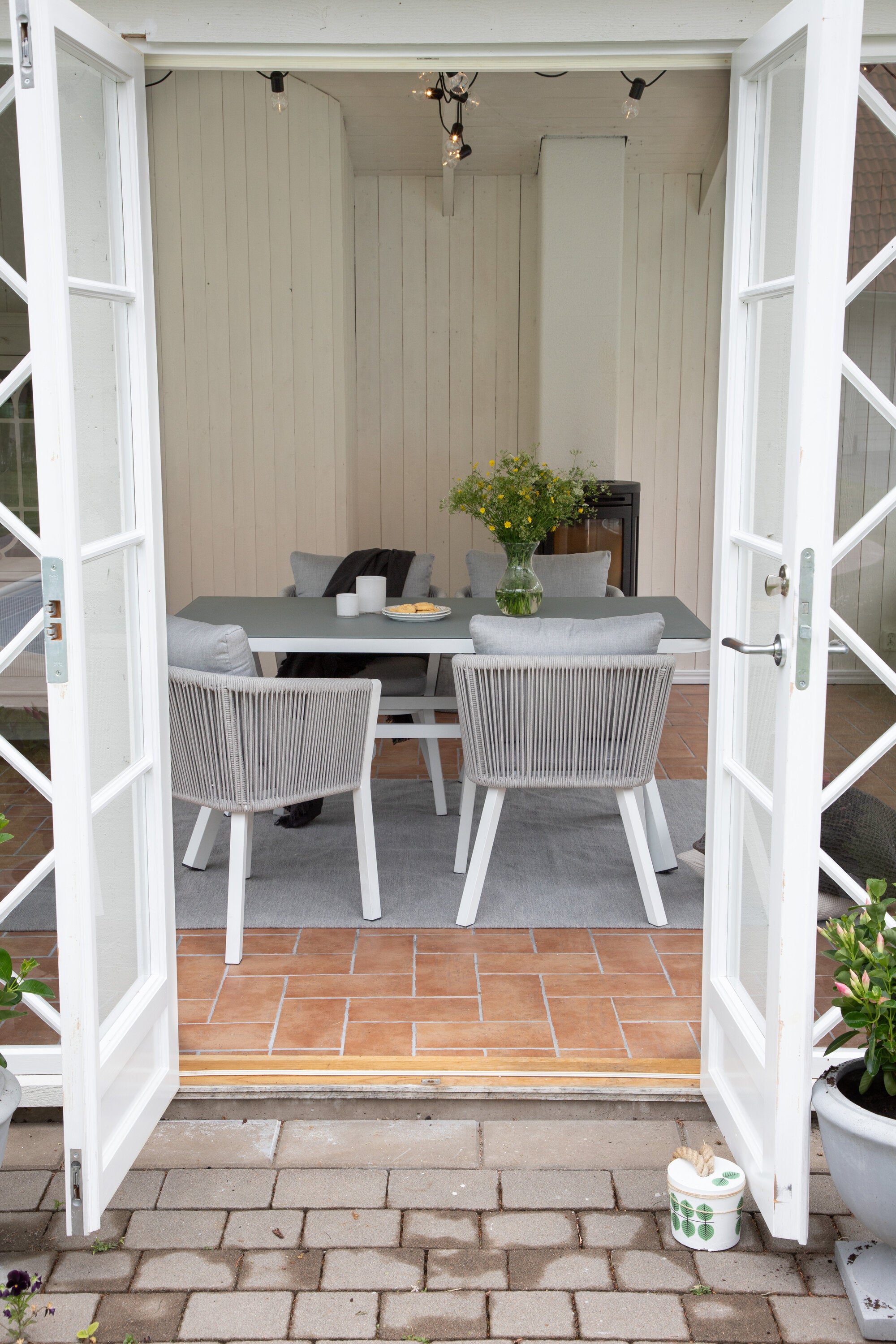 Venture Home Matgrupp Virya med stolarna Virya