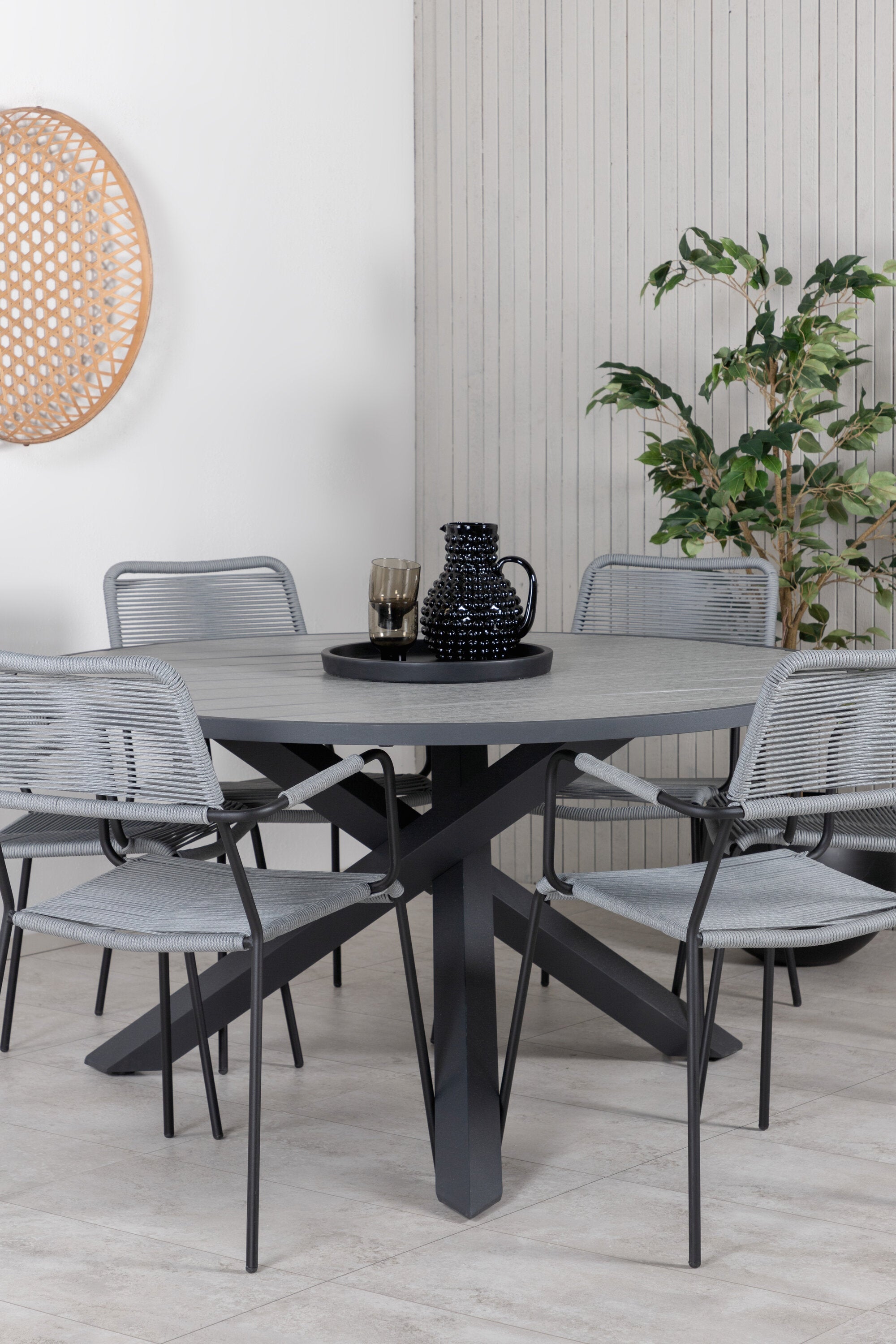Venture Home Parma Matgrupp Ø140 cm Med 6 Lindos Stolar