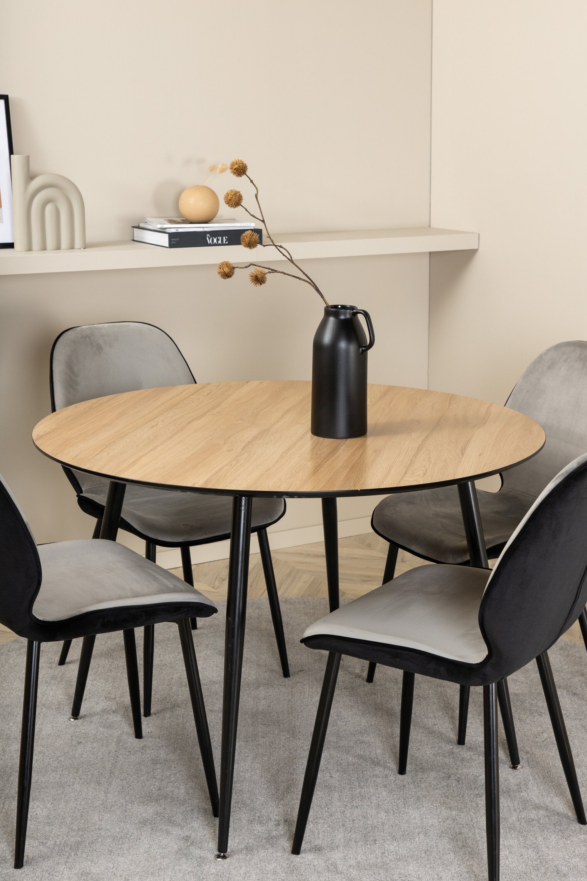 Venture Home Silar Rund Matgrupp